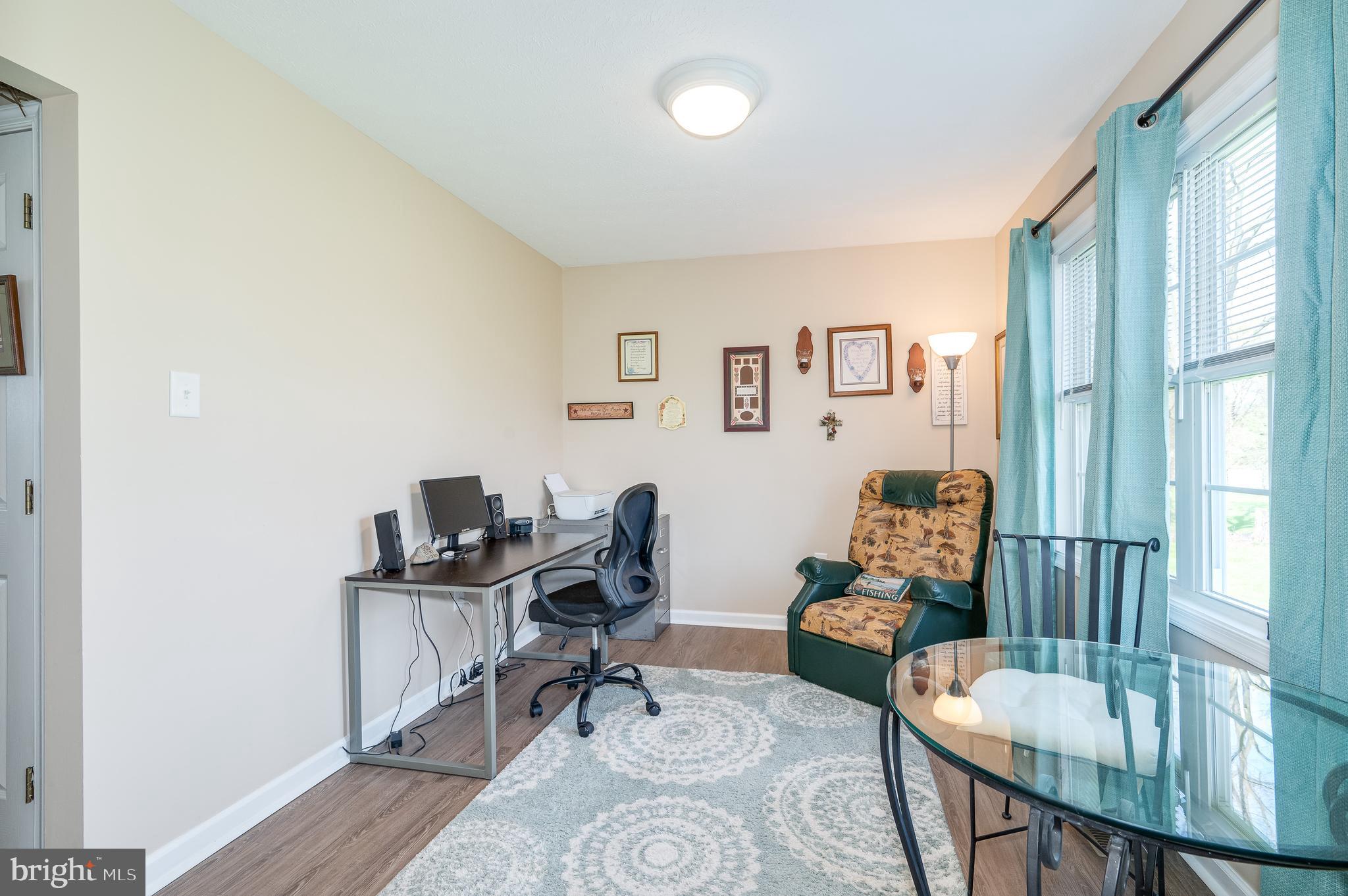 ELIZABETH STATION - Residential