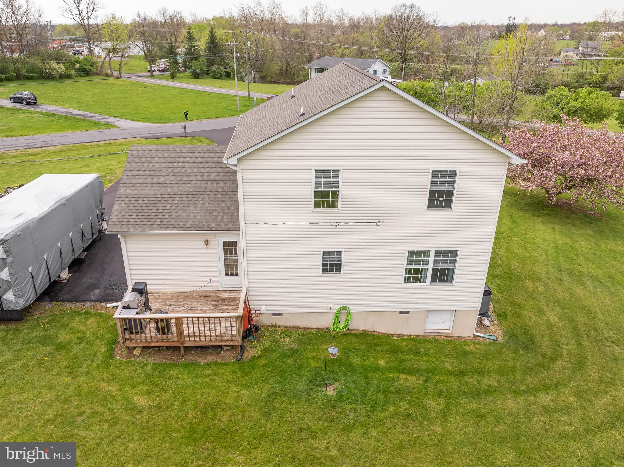 ELIZABETH STATION - Residential