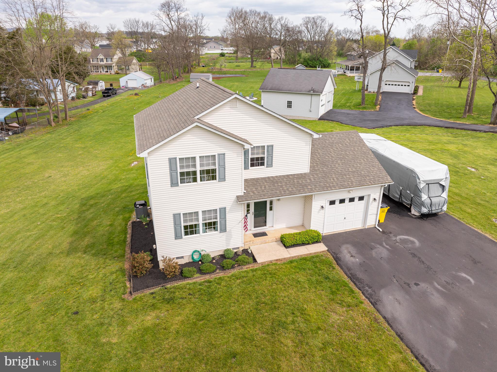 ELIZABETH STATION - Residential