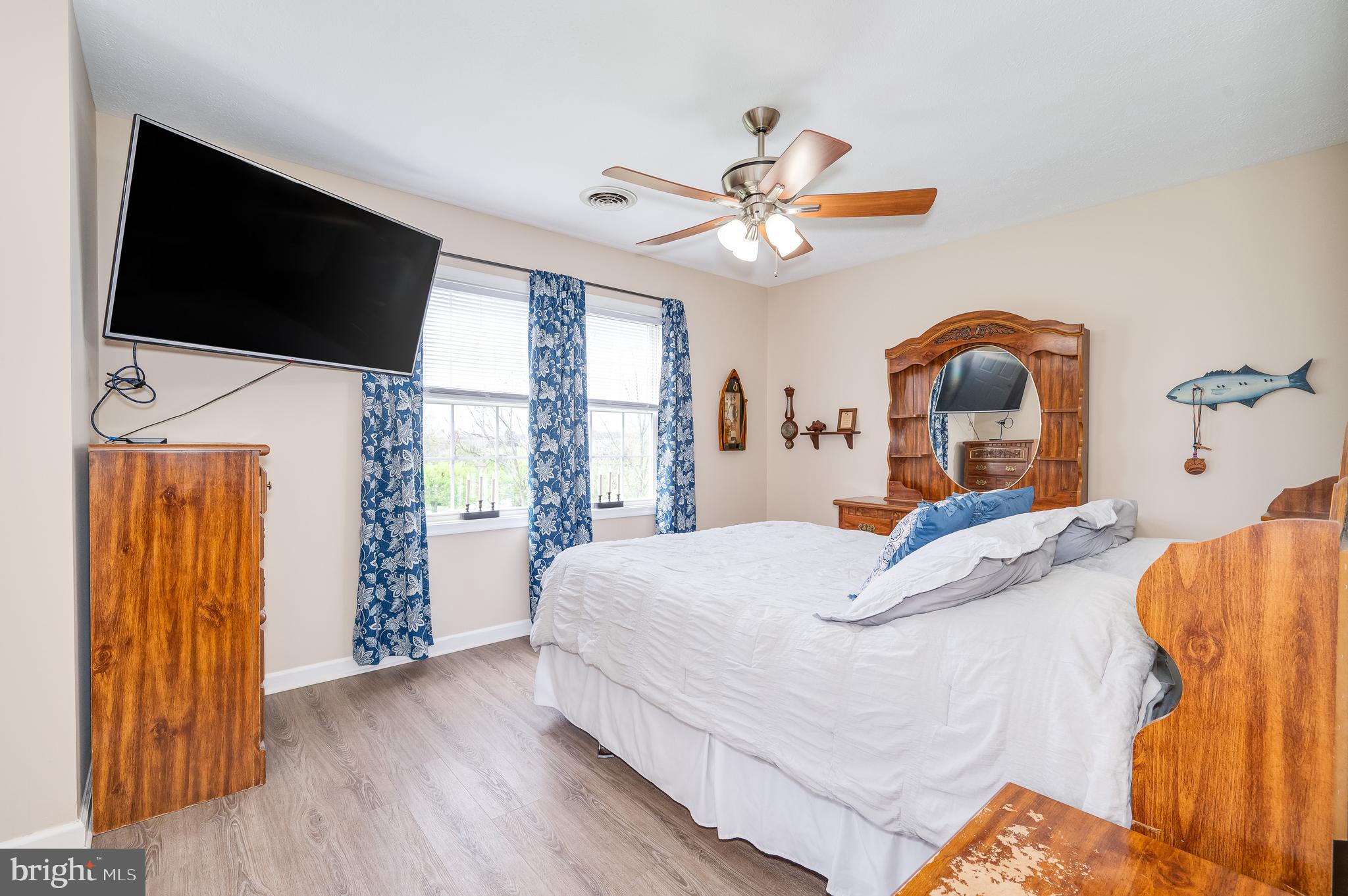 ELIZABETH STATION - Residential