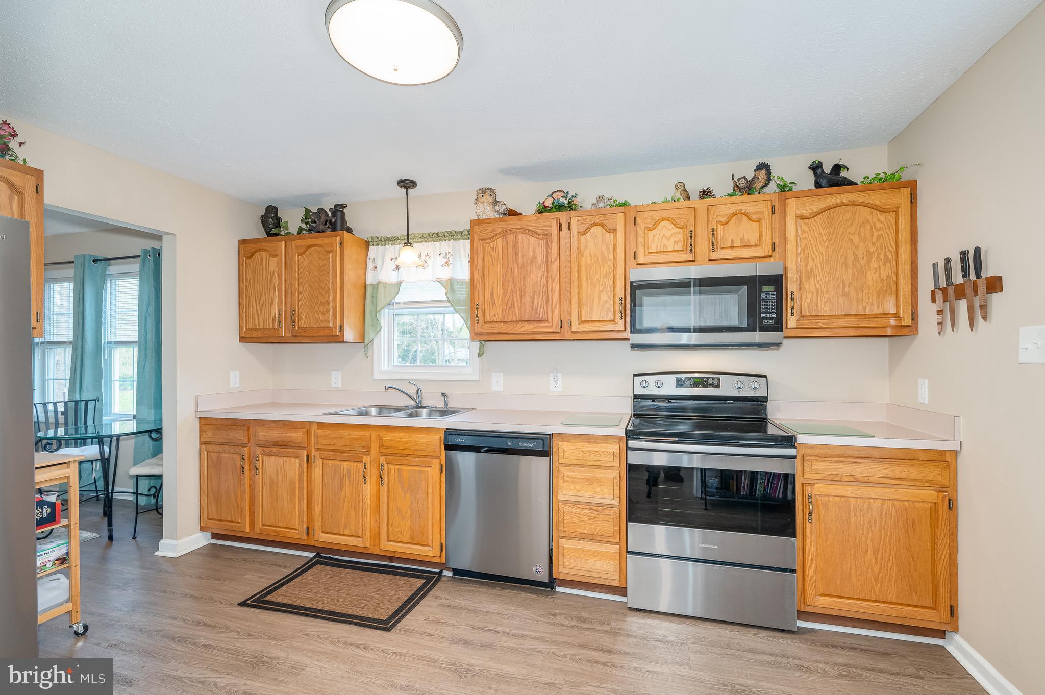 ELIZABETH STATION - Residential