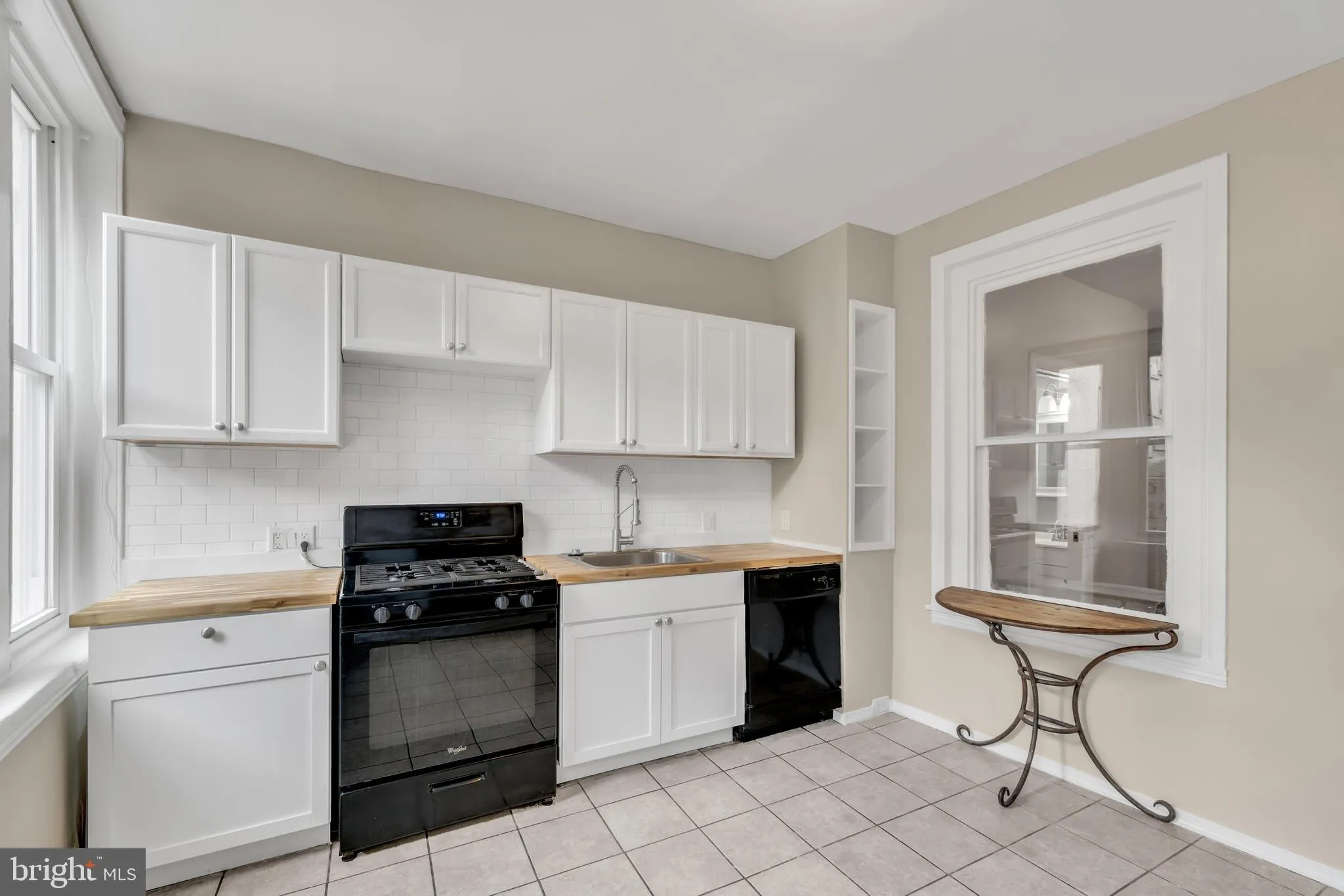 Philadelphia, Pennsylvania 19127, United States, 4 Bedrooms Bedrooms, ,3 BathroomsBathrooms,Residential,Active,158606