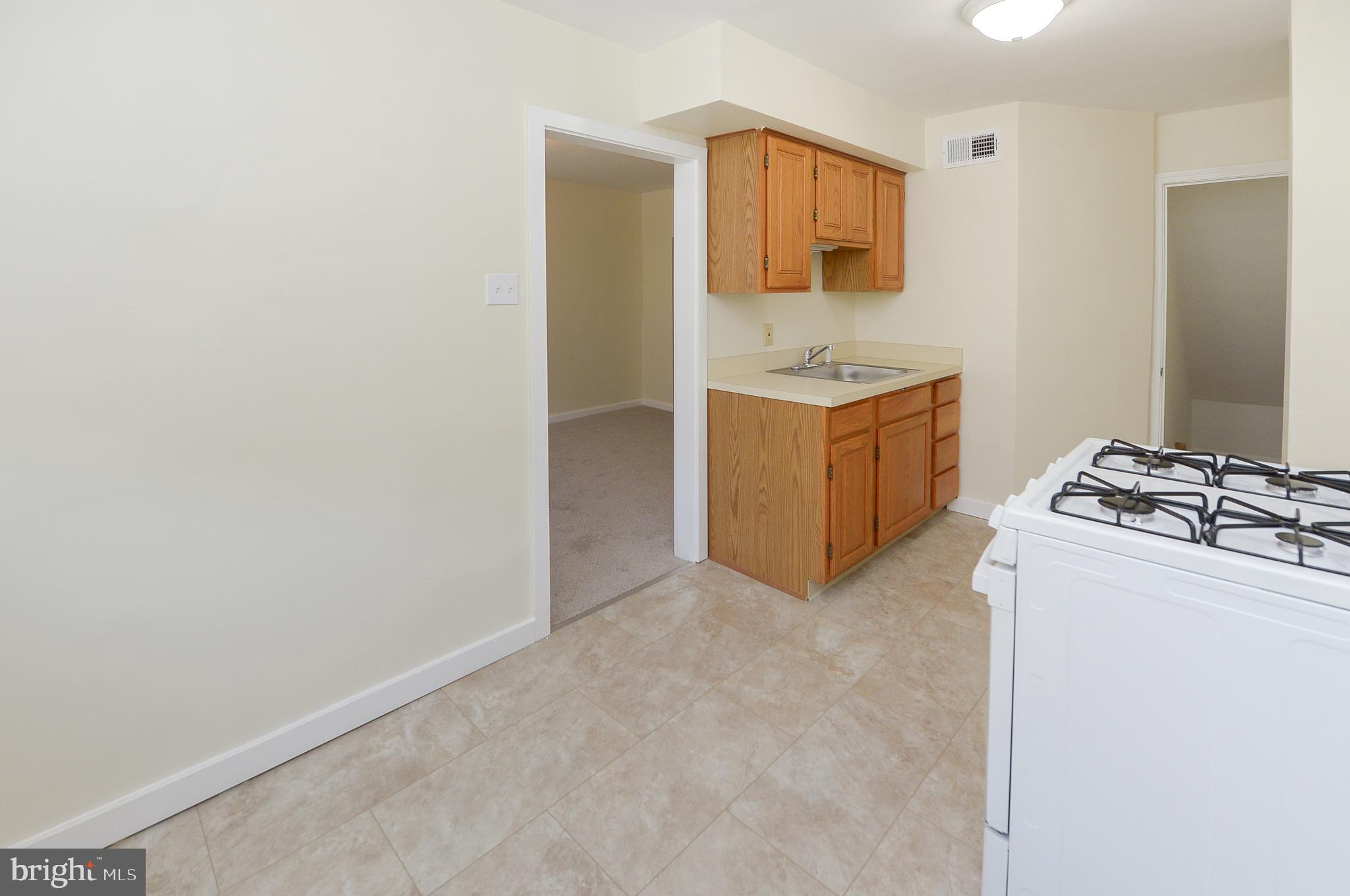 ROXBOROUGH - Residential