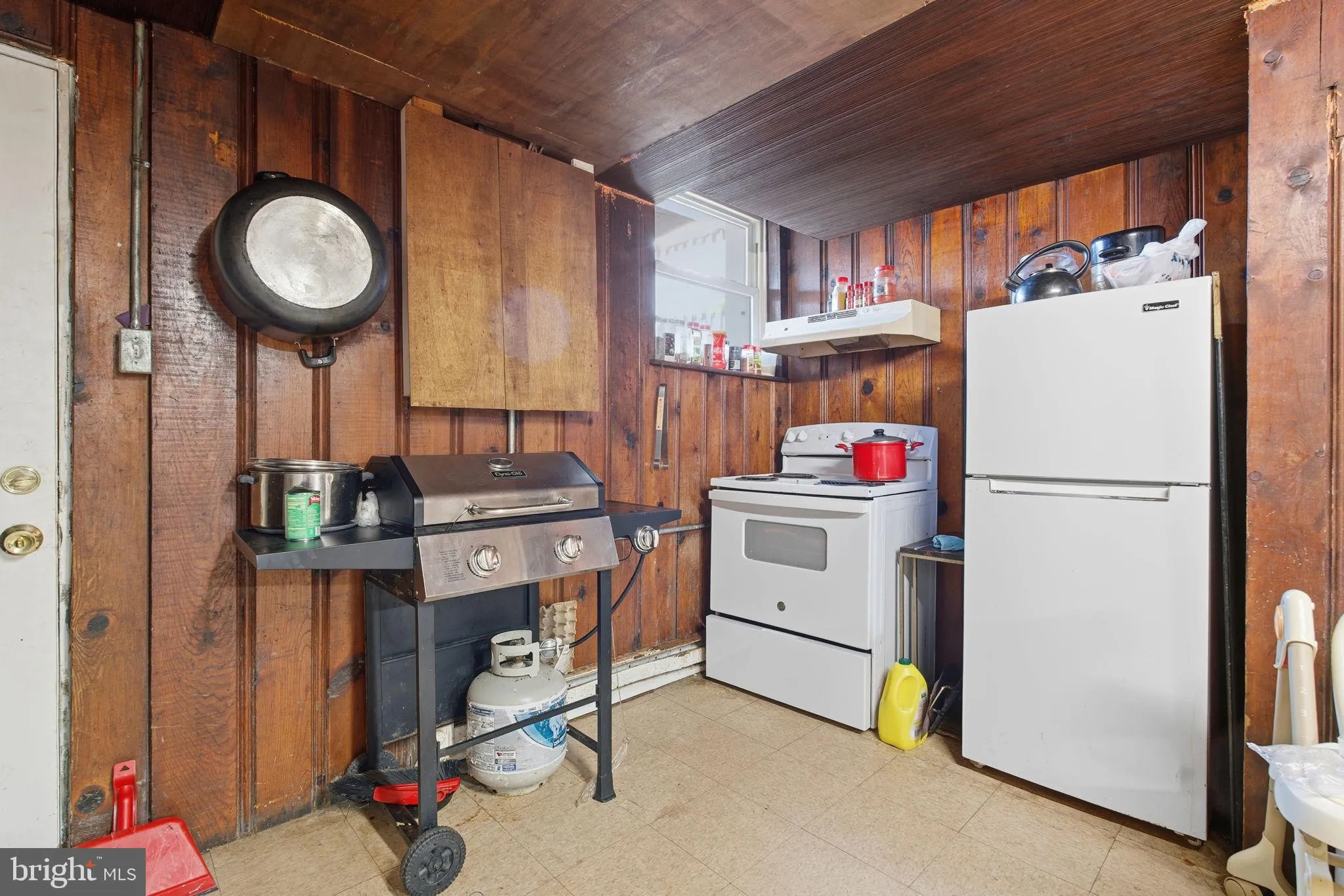 Baltimore, Maryland 21225, United States, 4 Bedrooms Bedrooms, ,2 BathroomsBathrooms,Residential,Active,254579