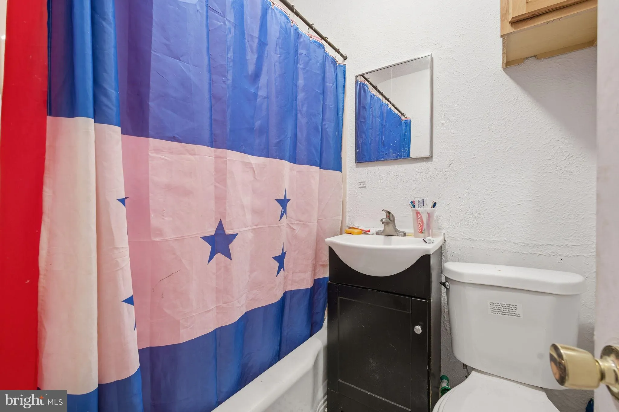 Baltimore, Maryland 21225, United States, 4 Bedrooms Bedrooms, ,2 BathroomsBathrooms,Residential,Active,254579