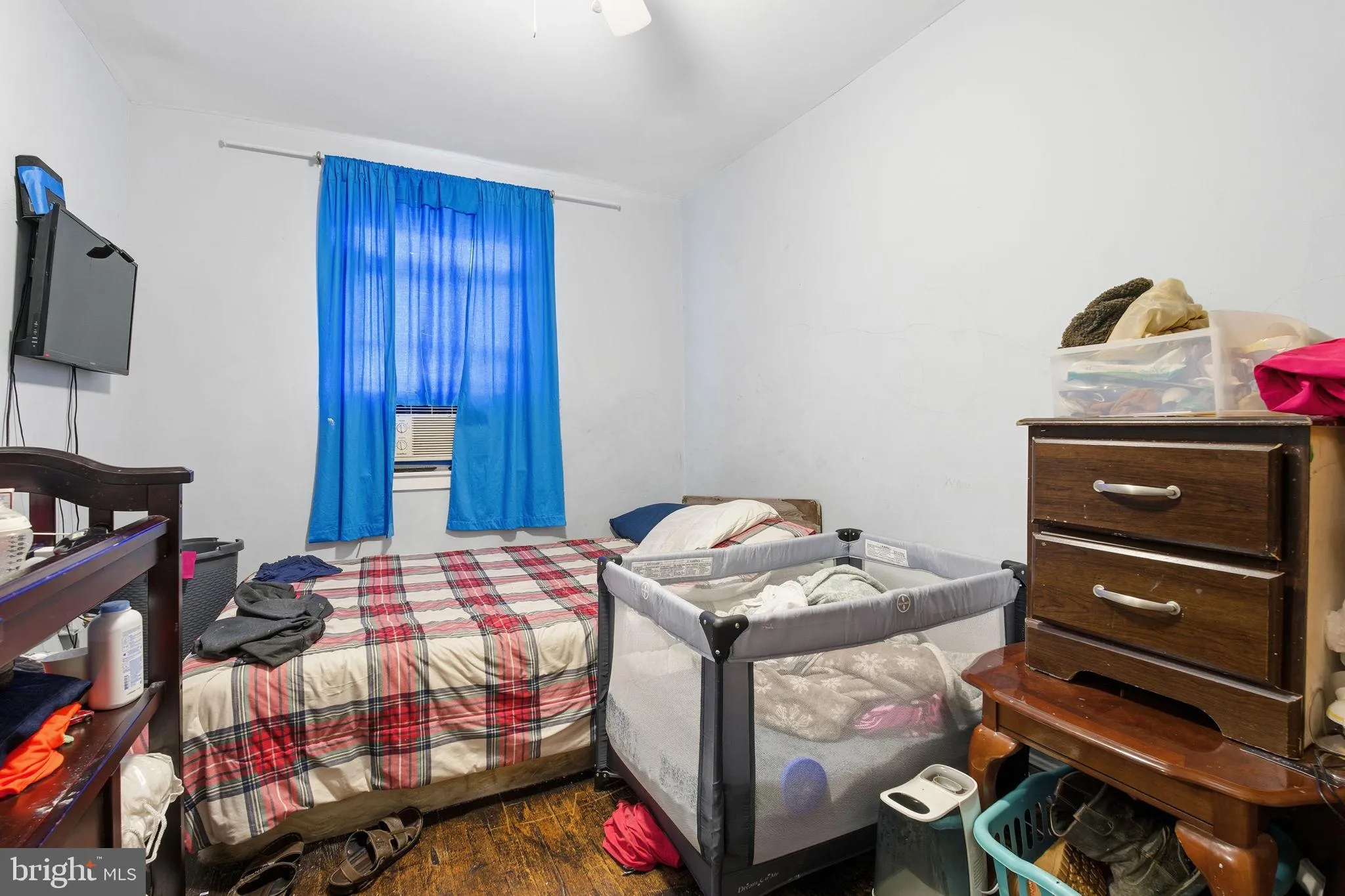 Baltimore, Maryland 21225, United States, 4 Bedrooms Bedrooms, ,2 BathroomsBathrooms,Residential,Active,254579