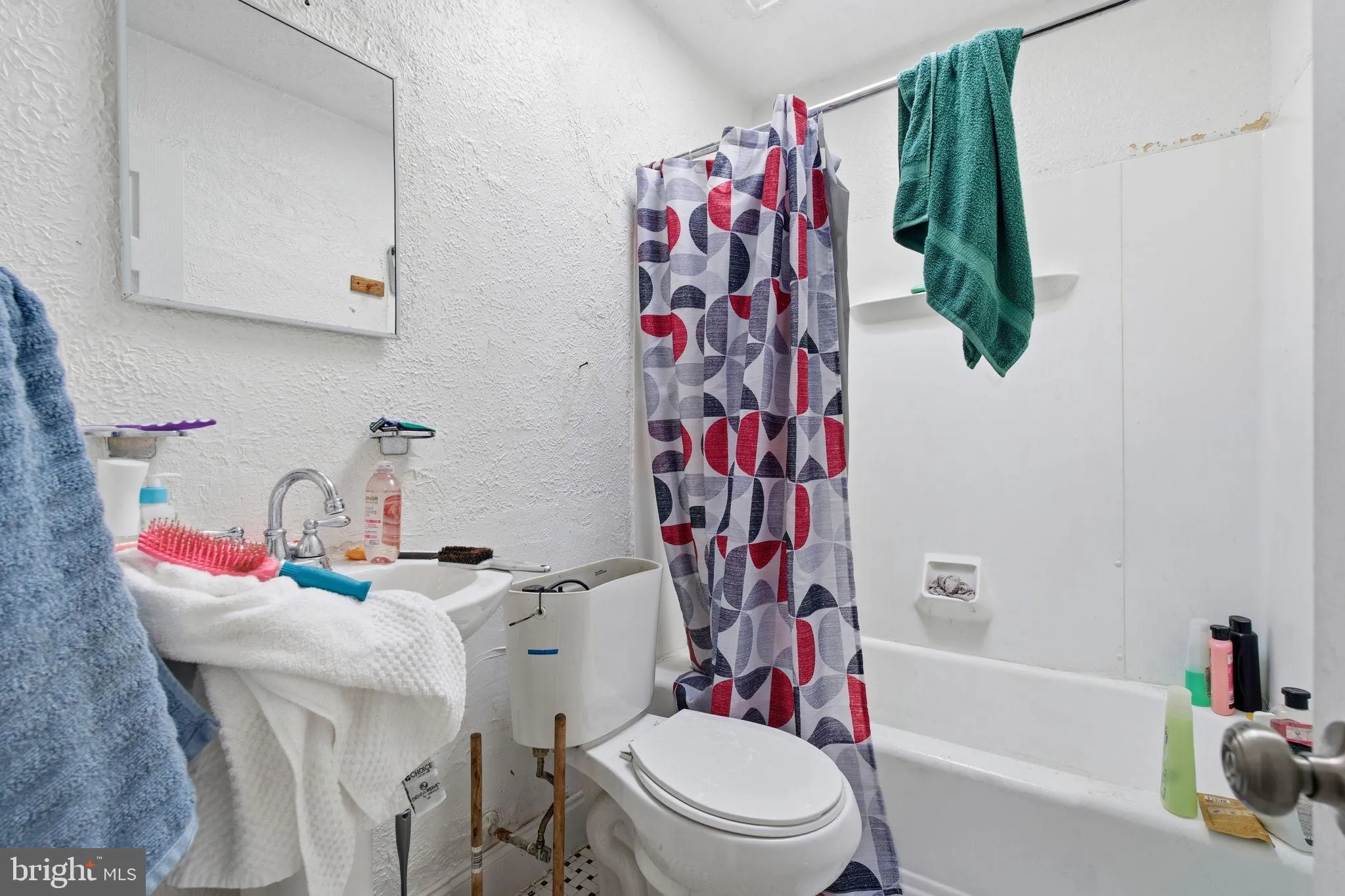 Baltimore, Maryland 21225, United States, 4 Bedrooms Bedrooms, ,2 BathroomsBathrooms,Residential,Active,254579