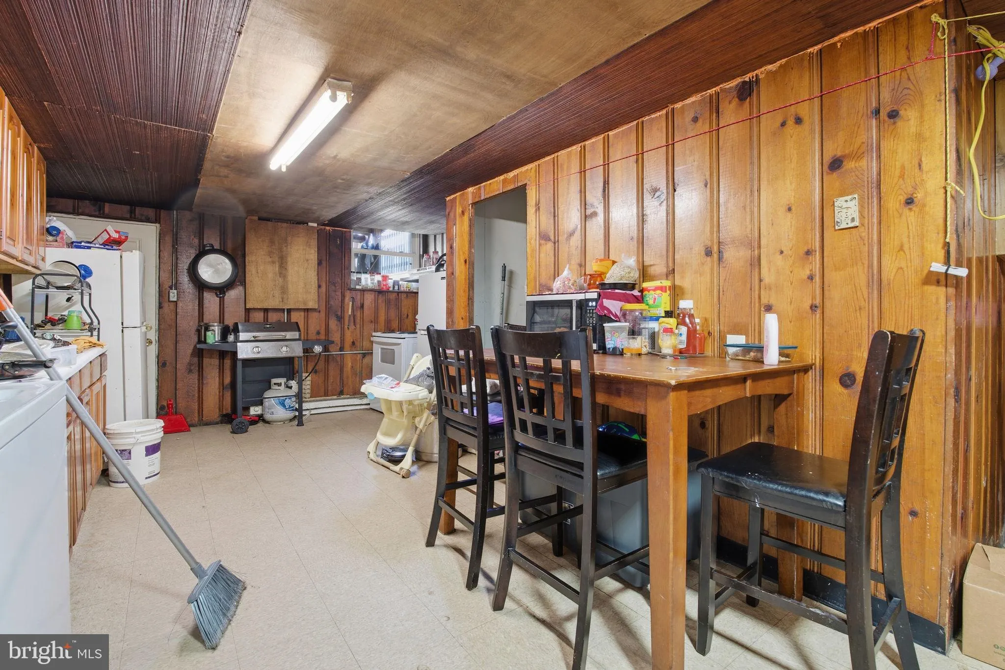 Baltimore, Maryland 21225, United States, 4 Bedrooms Bedrooms, ,2 BathroomsBathrooms,Residential,Active,254579