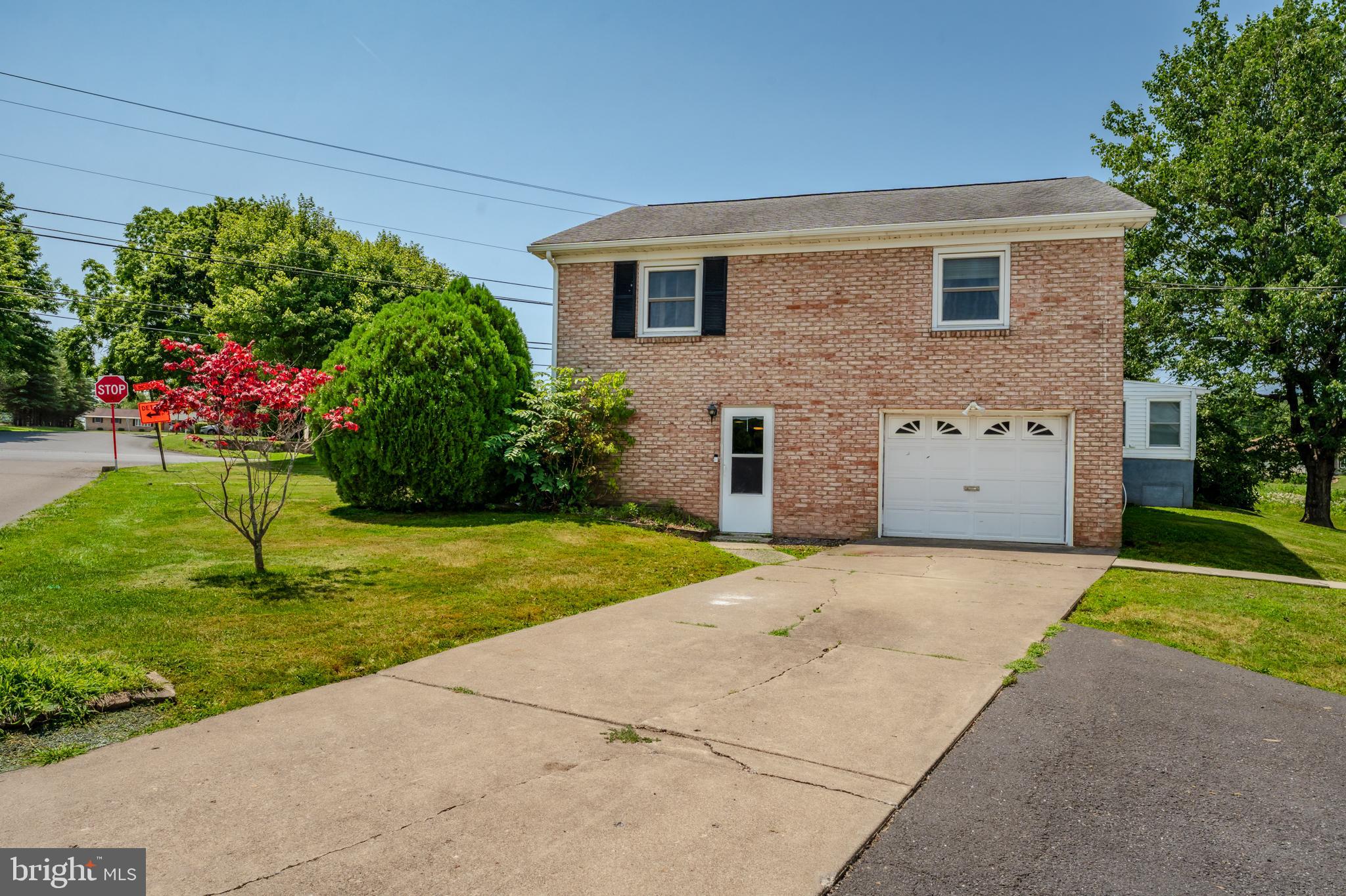 50 LINCOLN DRIVE