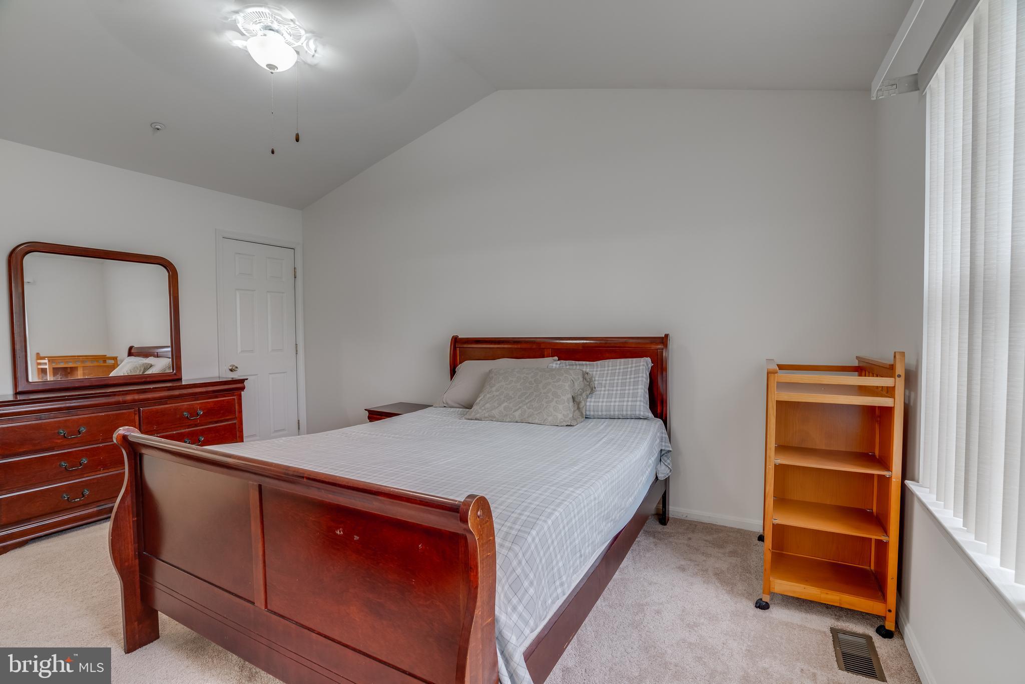 VILLAGE OF LONG REACH - Residential Lease