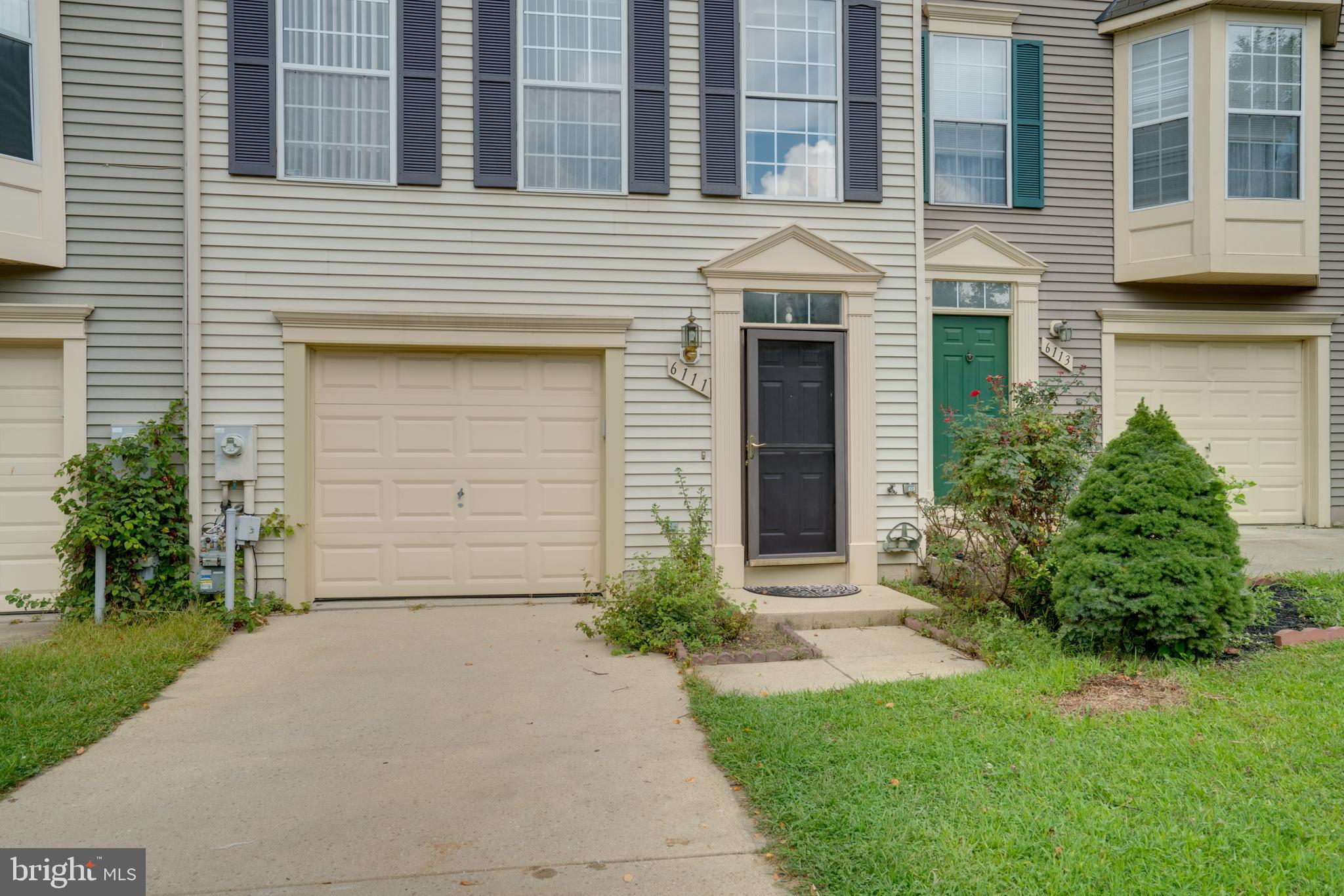 VILLAGE OF LONG REACH - Residential Lease