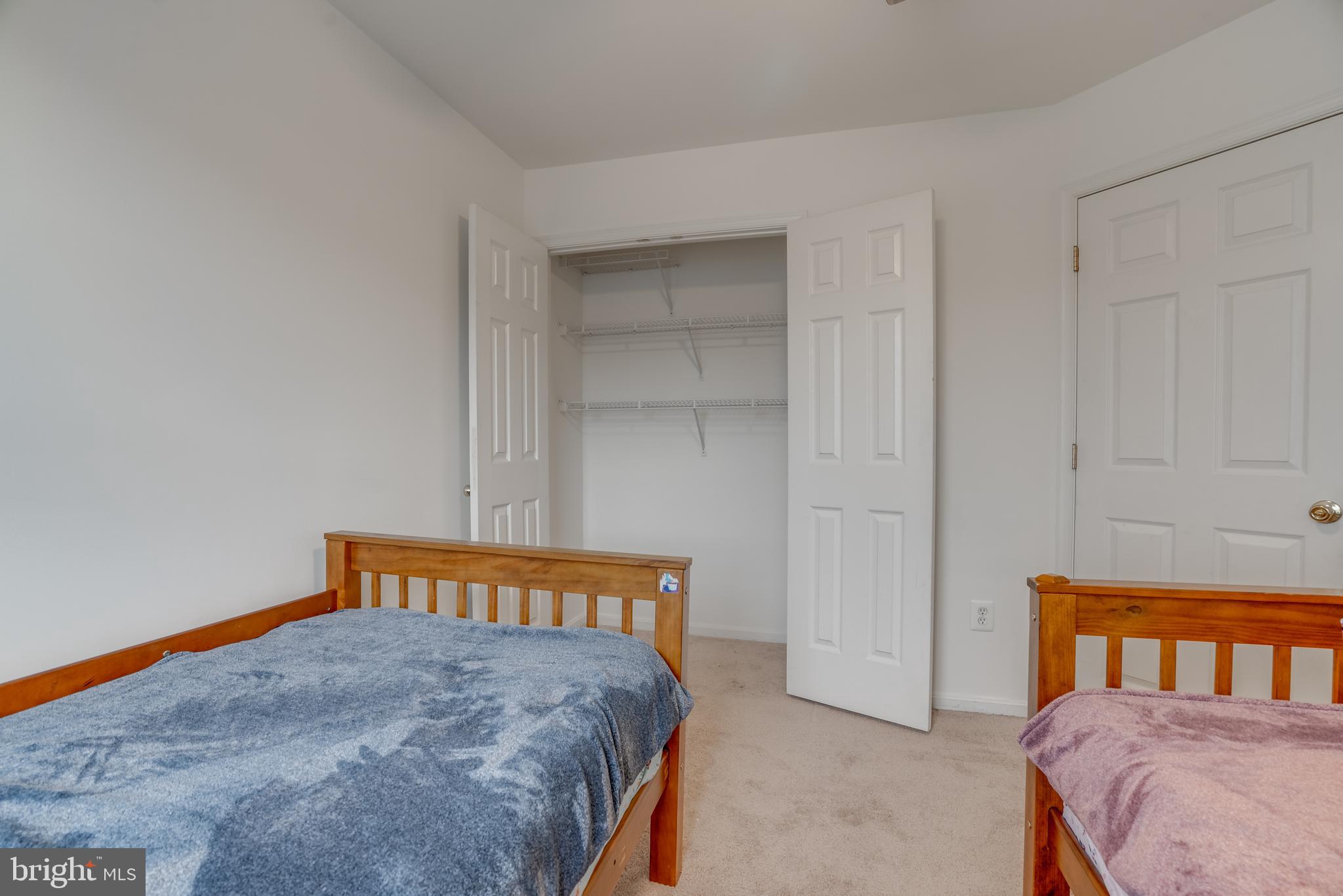 VILLAGE OF LONG REACH - Residential Lease