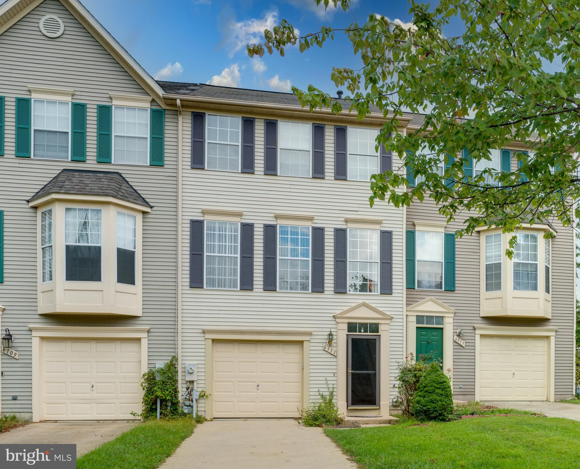 VILLAGE OF LONG REACH - Residential Lease