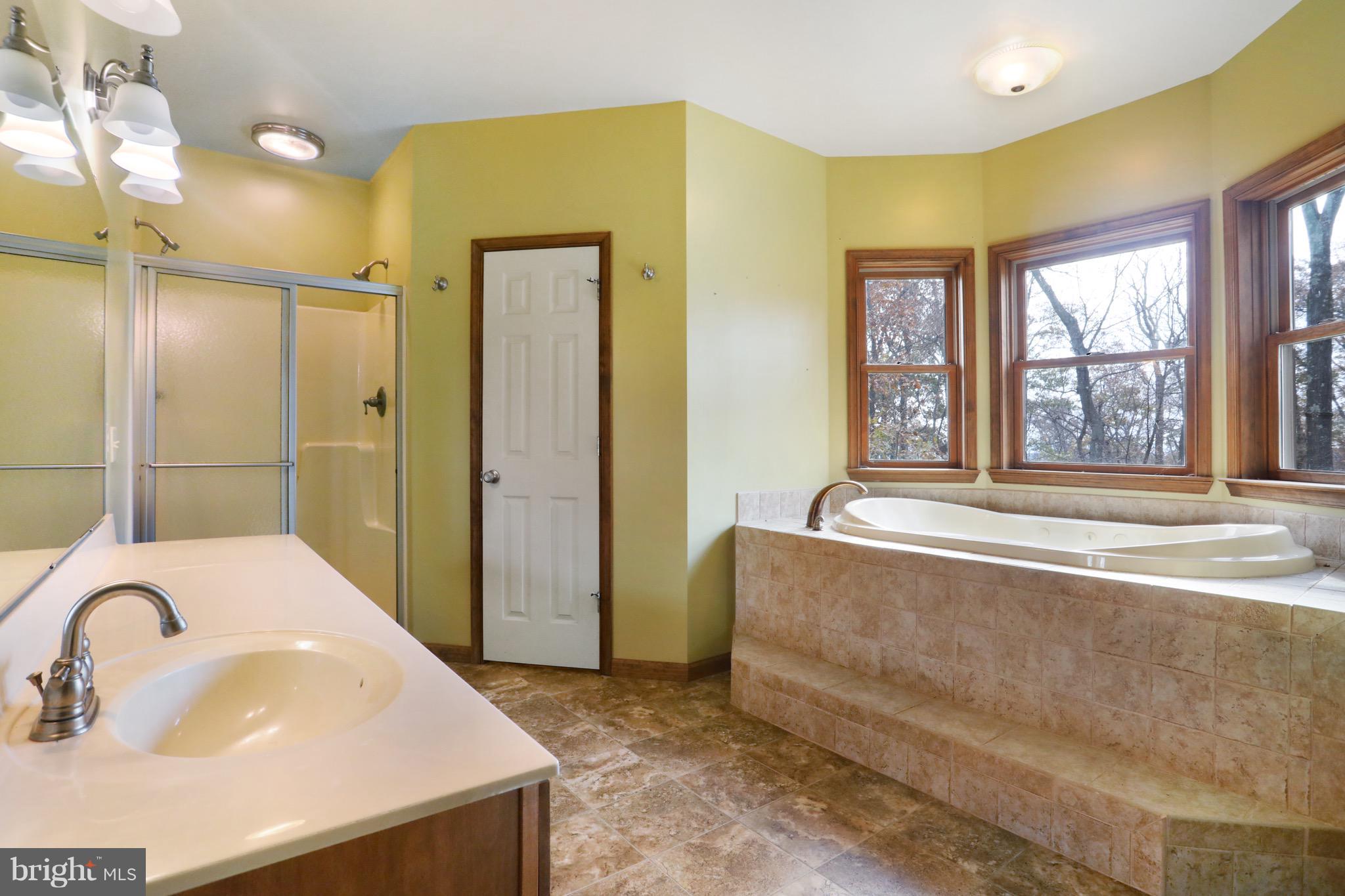 SLEEPY HOLLOW - Residential