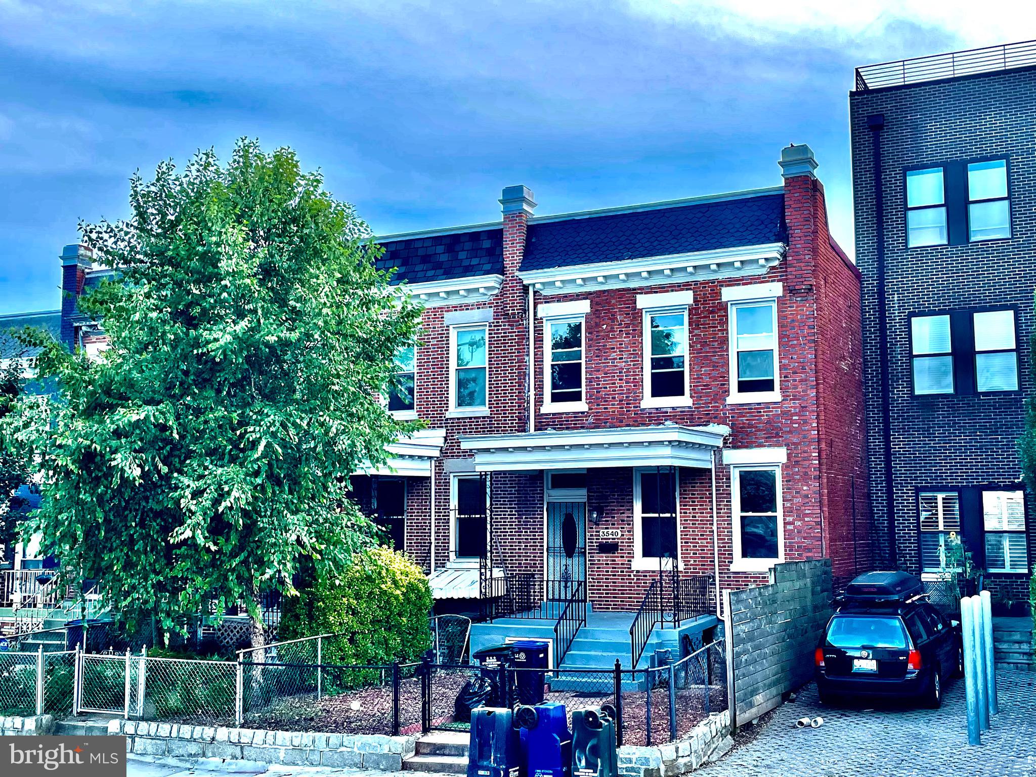 3540 WARDER STREET NW