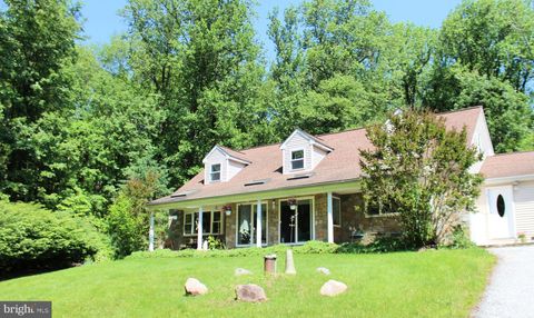 178 SHED ROAD DOUGLASSVILLE PA 19518