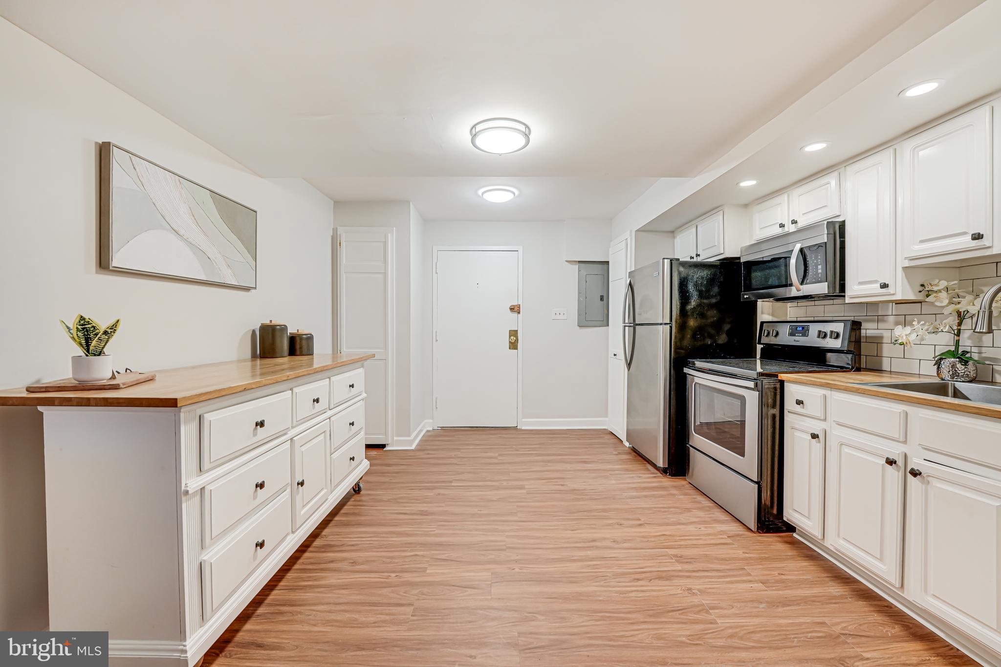 3426 16TH STREET NW T2