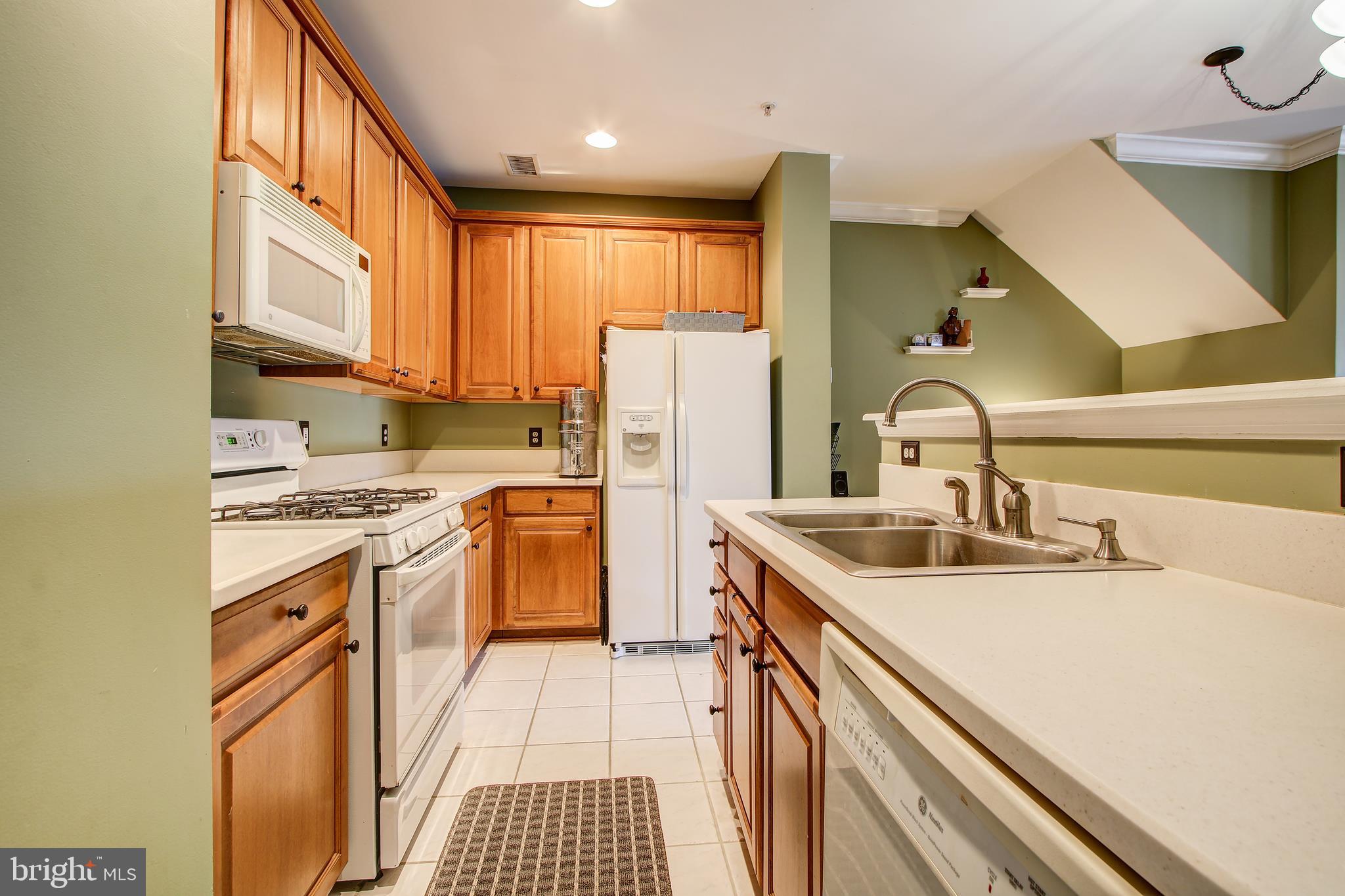 CROSS GREEN CONDOMINIUMS - Residential