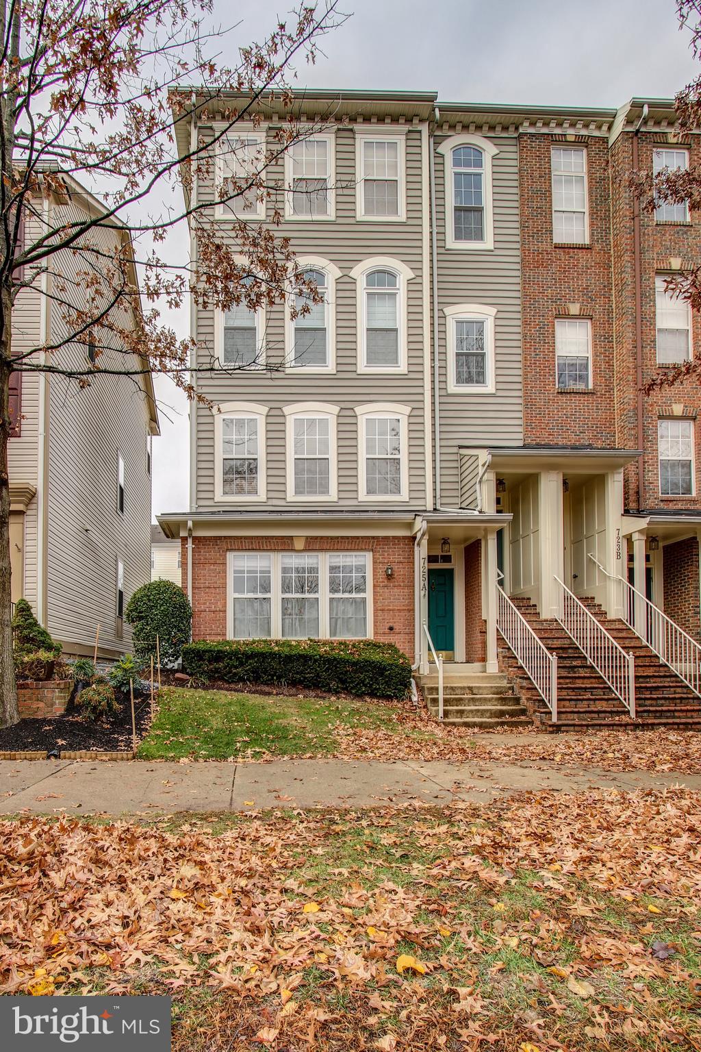 CROSS GREEN CONDOMINIUMS - Residential