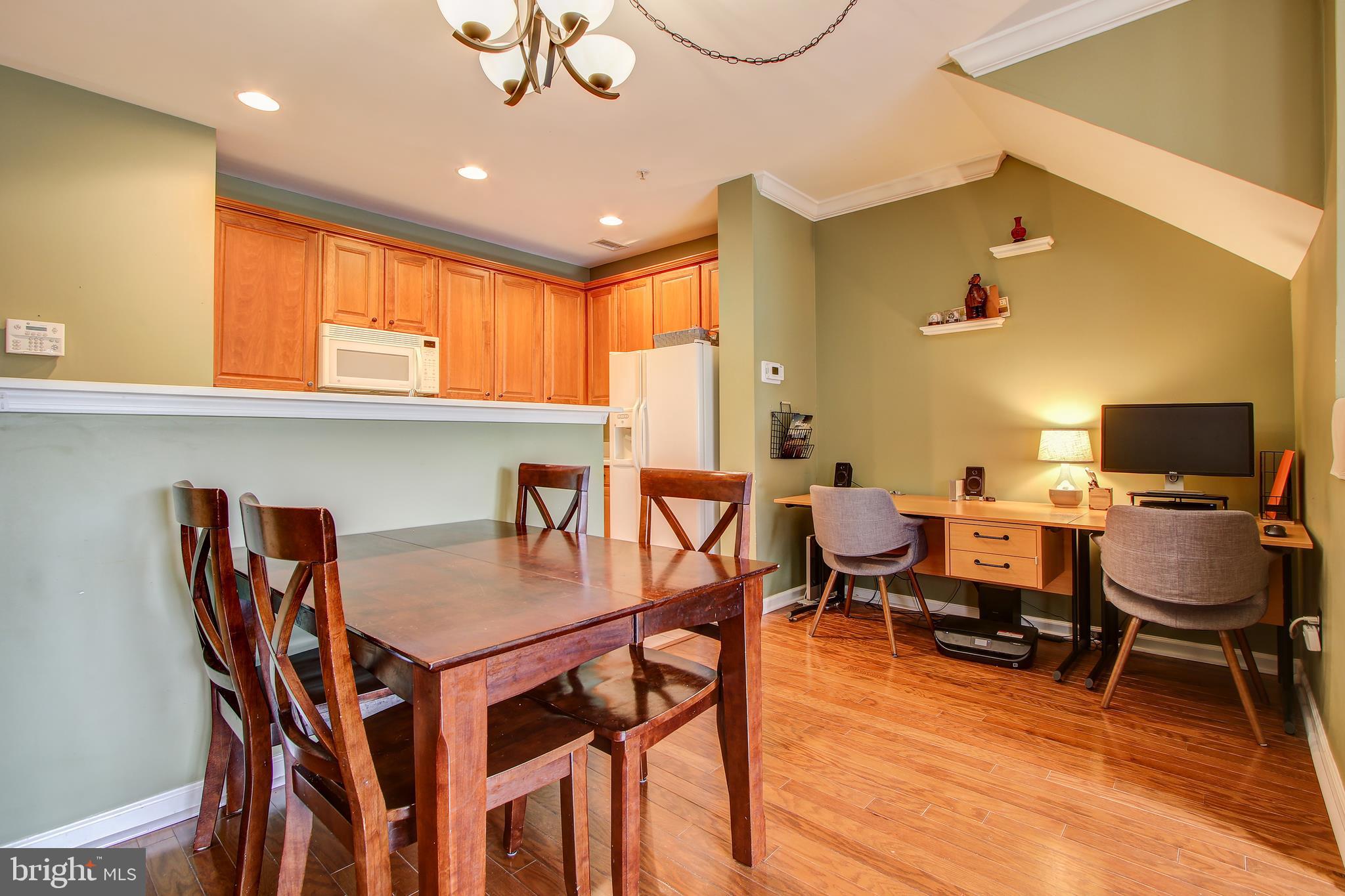 CROSS GREEN CONDOMINIUMS - Residential