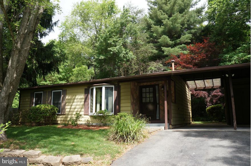 Charming 3 bedroom, 2 full bathroom rambler. This home features hardwood floors, cathedral ceiling, Bay window in living room, Sunroom/family room and much more.