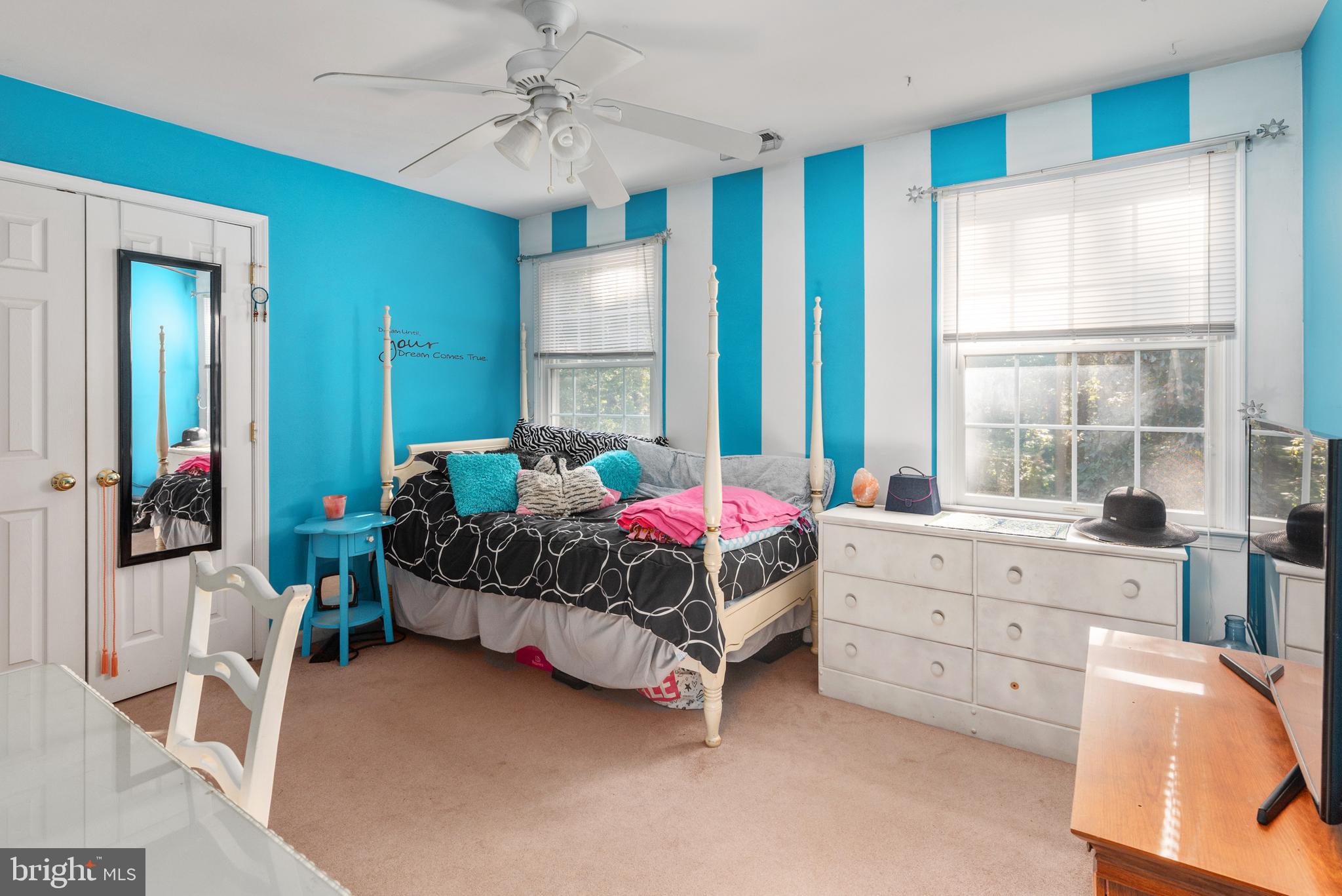 CENTREVILLE - Residential