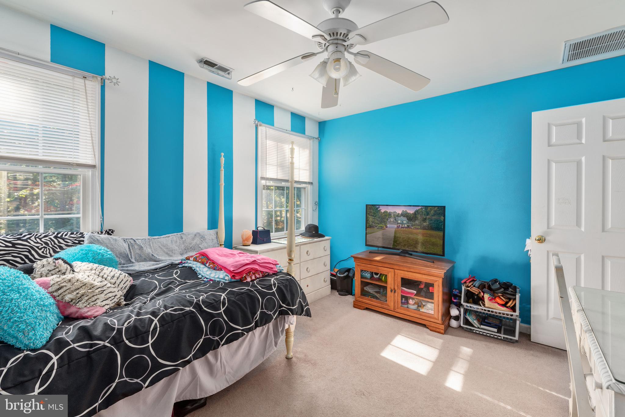 CENTREVILLE - Residential