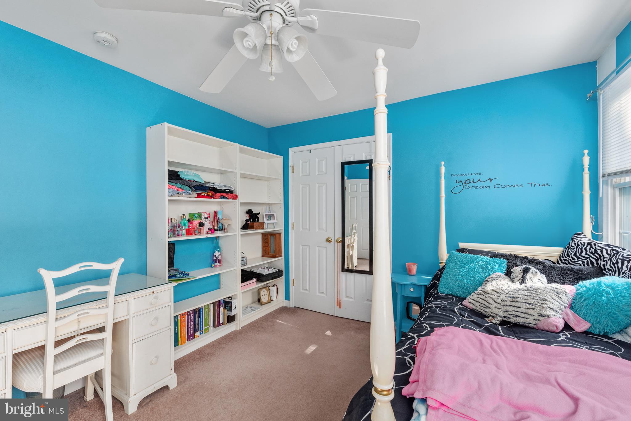 CENTREVILLE - Residential