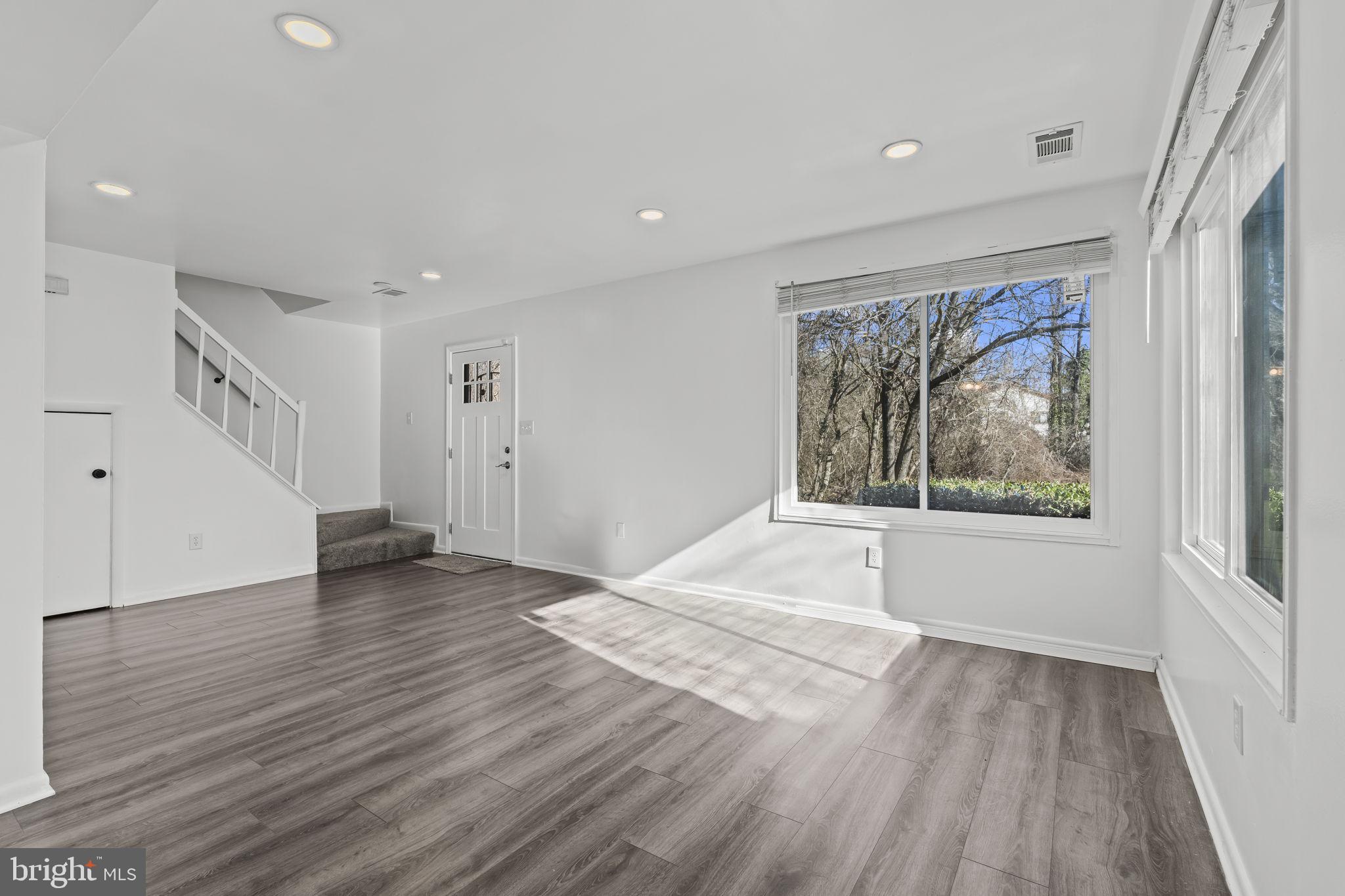 CINNAMON RIDGE CONDO - Residential