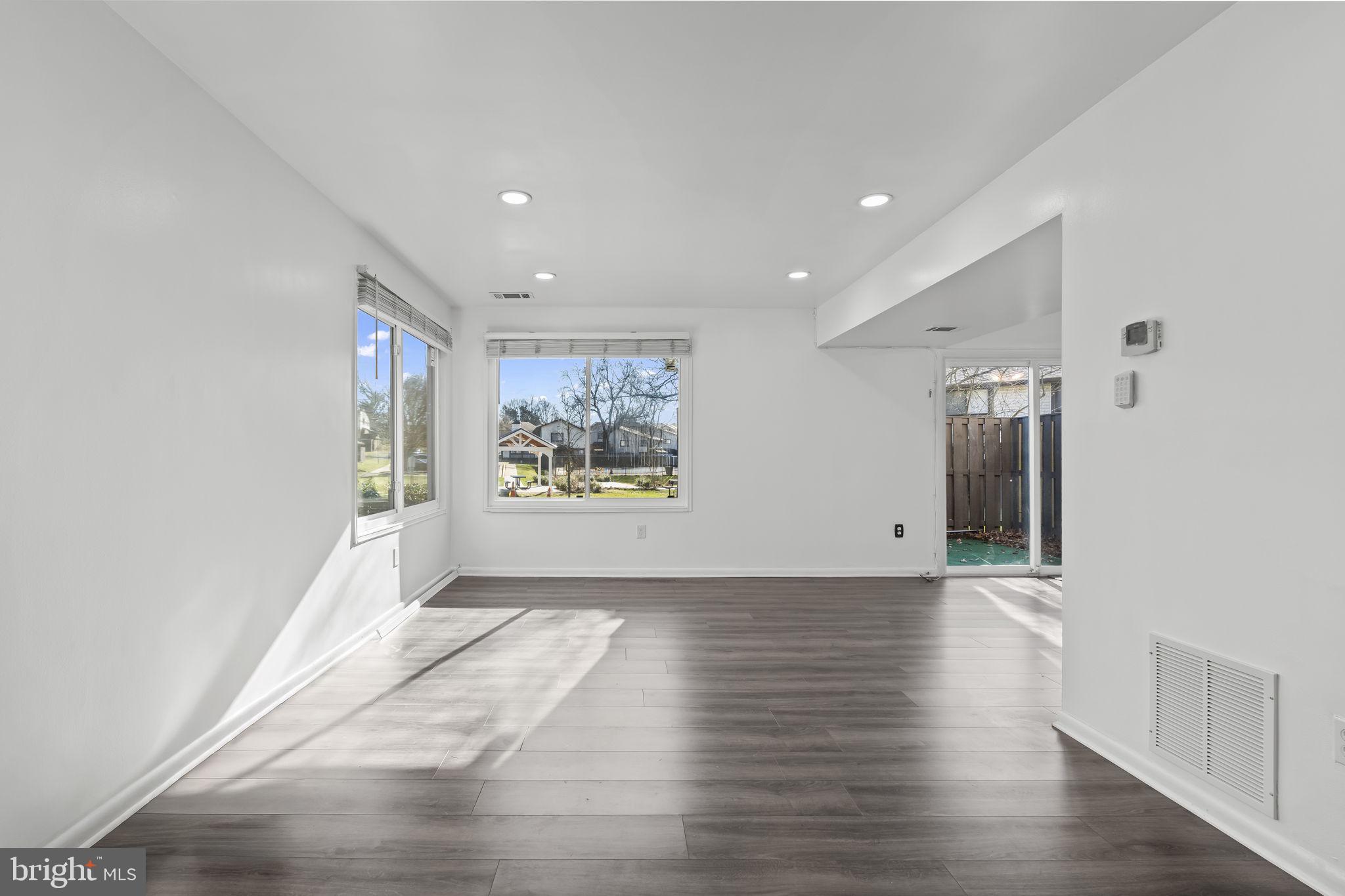 CINNAMON RIDGE CONDO - Residential