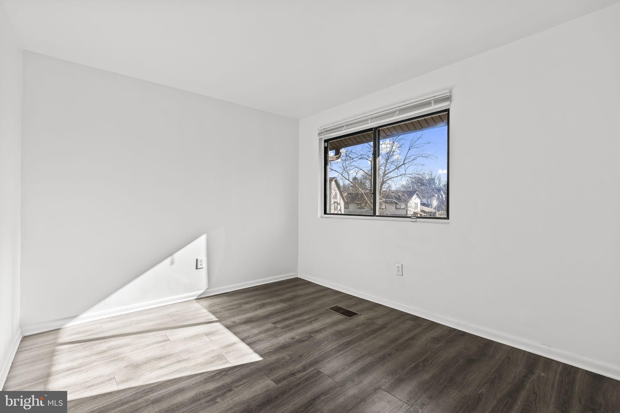 CINNAMON RIDGE CONDO - Residential