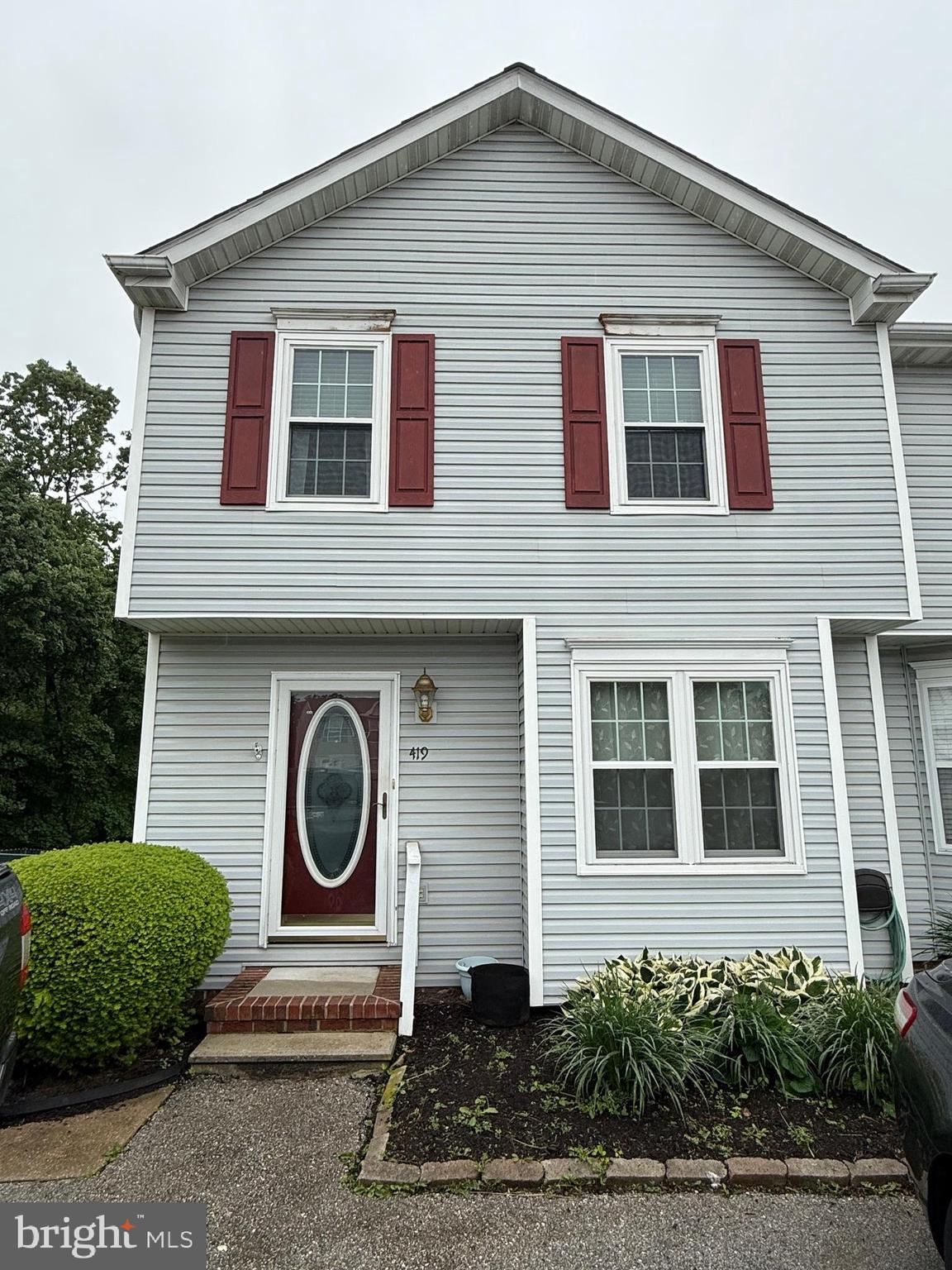 Located at 419 Debbi Ct in Hanover, this 1,500+ sq ft duplex offers 3 bedrooms and 1.5 bathrooms. The property features off-street parking, a partial finished walkout basement for added space, and is part of the South Western School District. With a practical layout and essential amenities, this home provides convenient living in a well-connected area. Move in ready with a little bit of TLC needed.