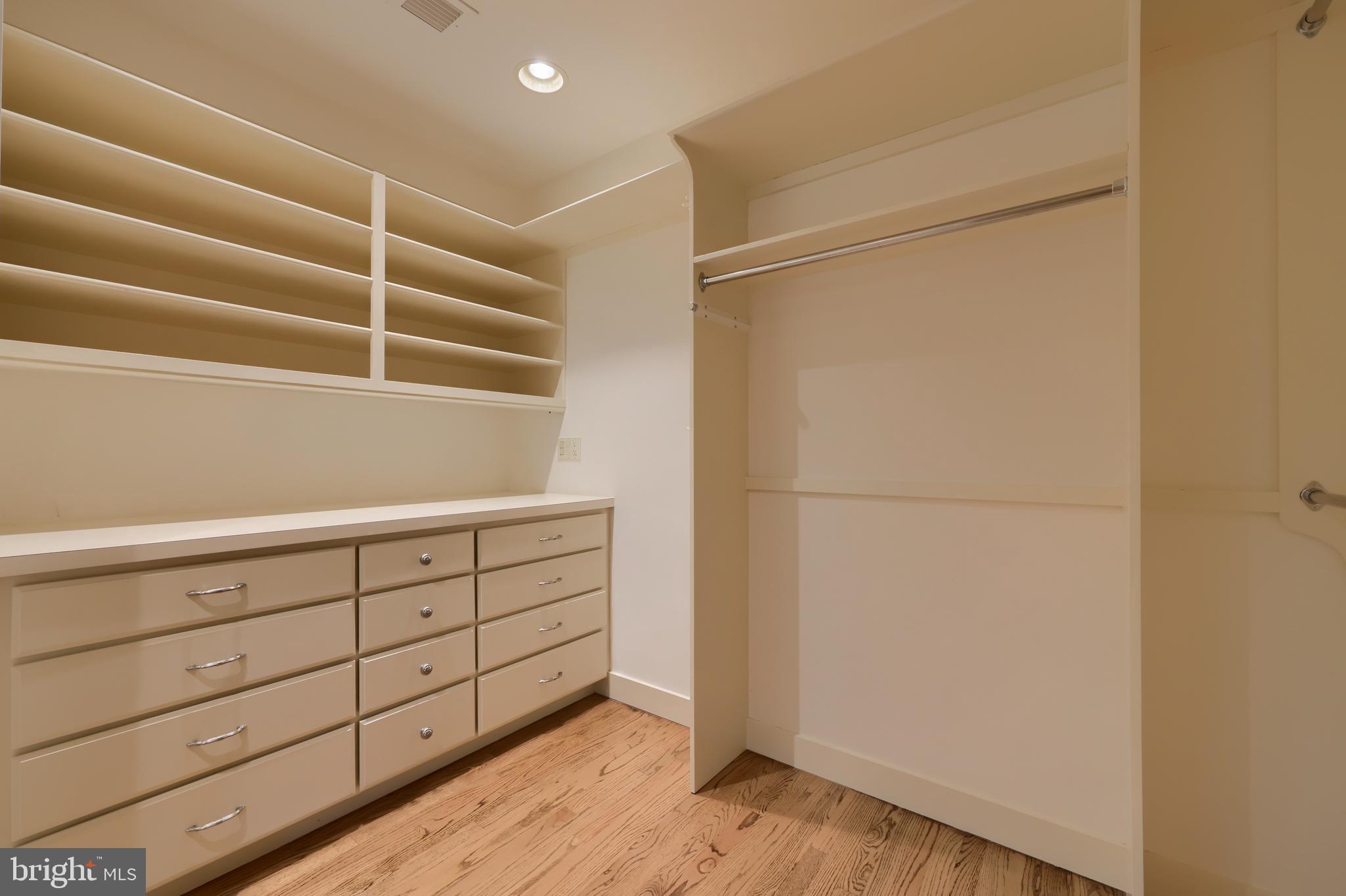 WYNDHAM HILLS - Residential