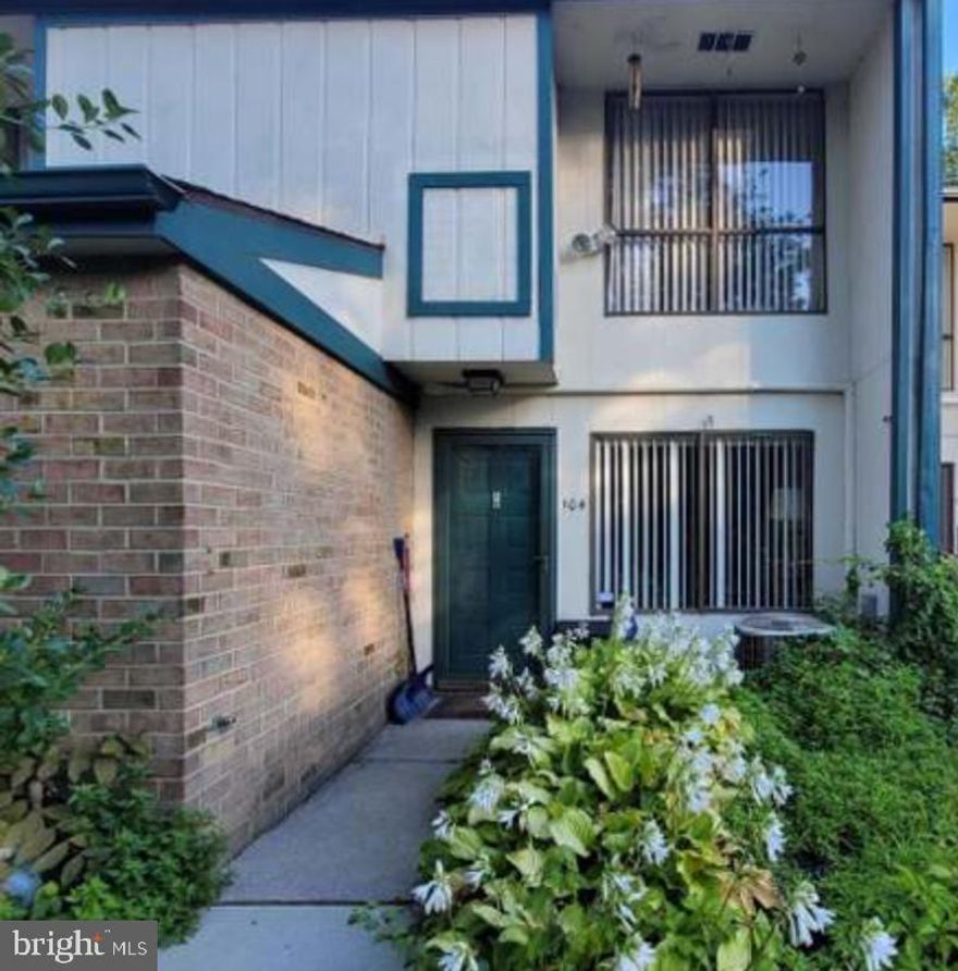 Welcome to 104 Timber Creek Road! This renovated, tenant-occupied condo is the perfect investor opportunity. This unit offers 2 full bedrooms and 2.5 baths. The large living room and dining room are the perfect spot for entertaining while a den offers a potential for a 3rd bedroom, an office, or even a playroom. This condo is located in a highly demanded area close to public transportation, tons of eateries, grocery stores, and shops! The current tenant is paying $2,200/month.