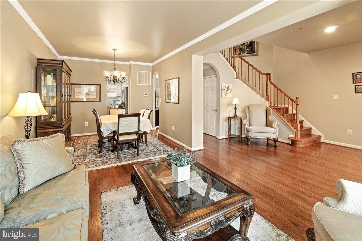 WORMANS MILL - Residential