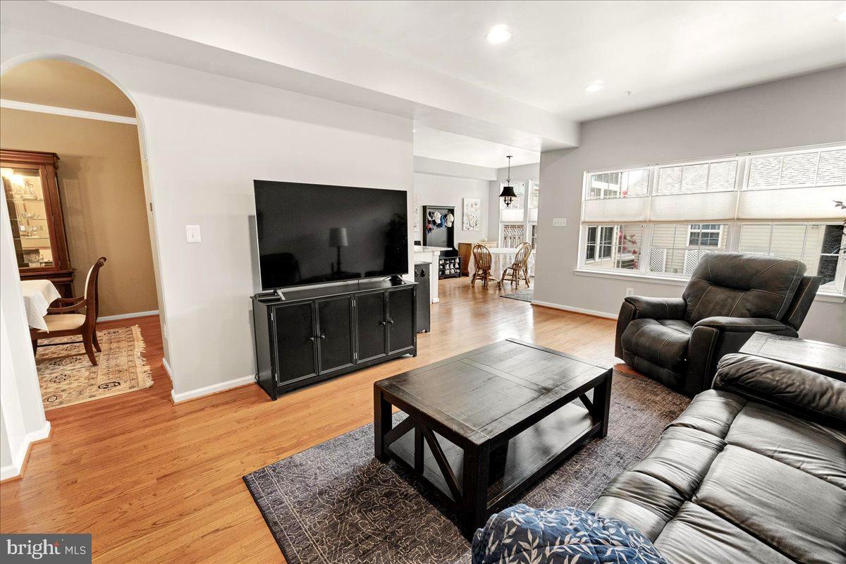 WORMANS MILL - Residential