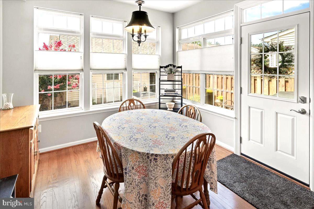 WORMANS MILL - Residential