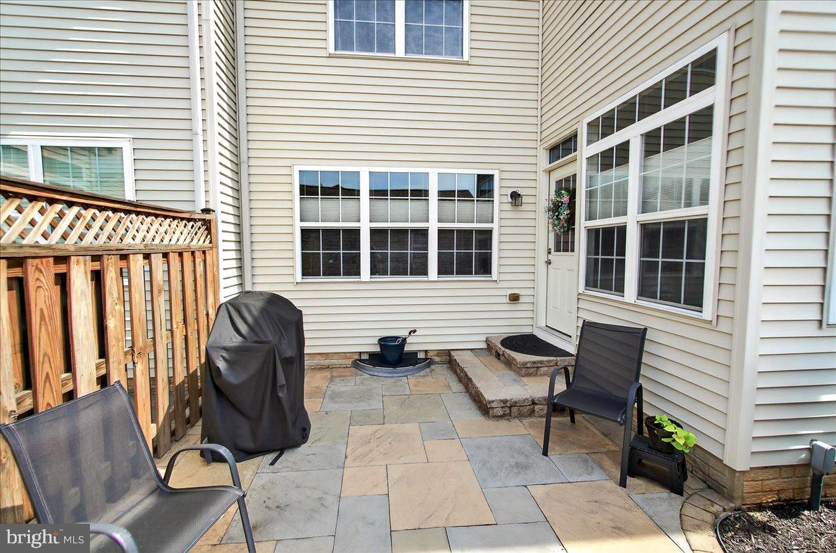 WORMANS MILL - Residential