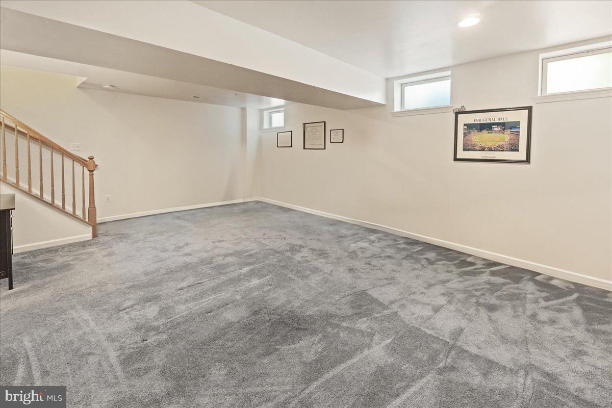 WORMANS MILL - Residential