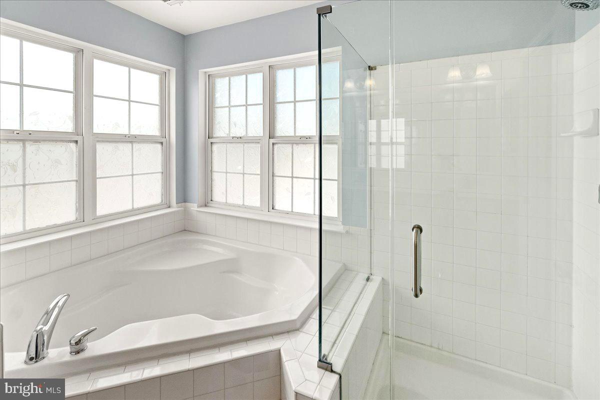 WORMANS MILL - Residential