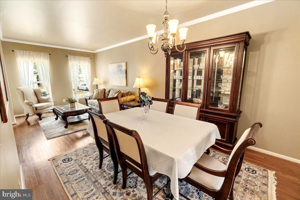 WORMANS MILL - Residential