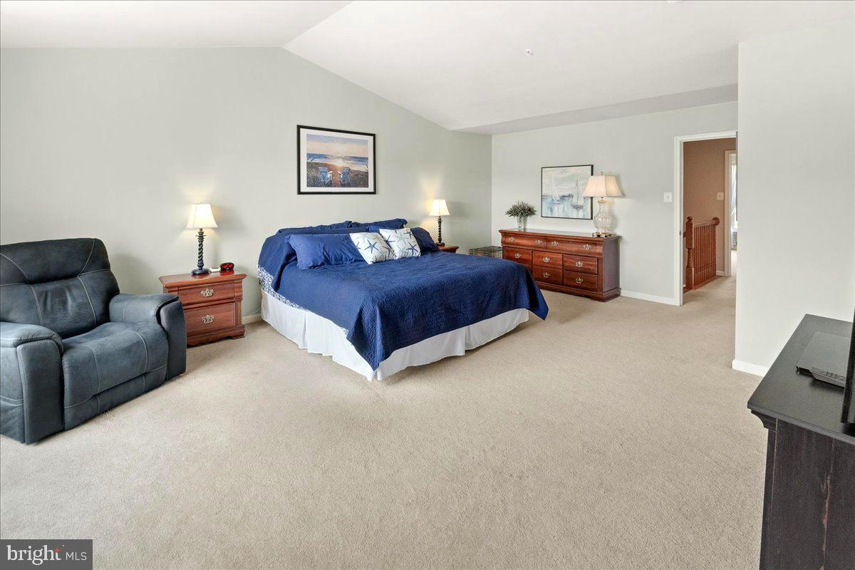 WORMANS MILL - Residential