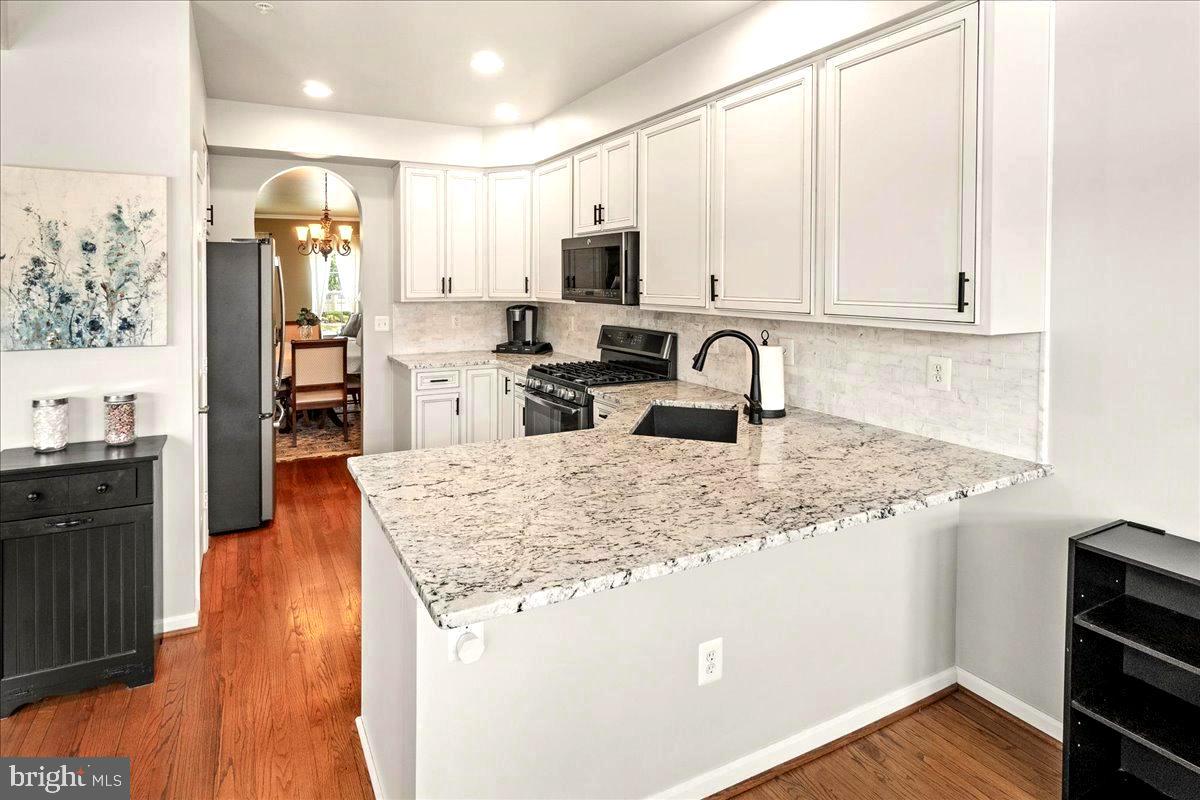 WORMANS MILL - Residential