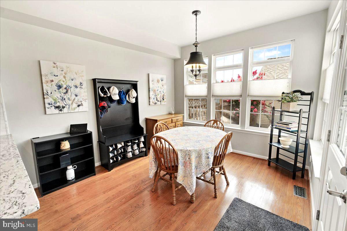 WORMANS MILL - Residential