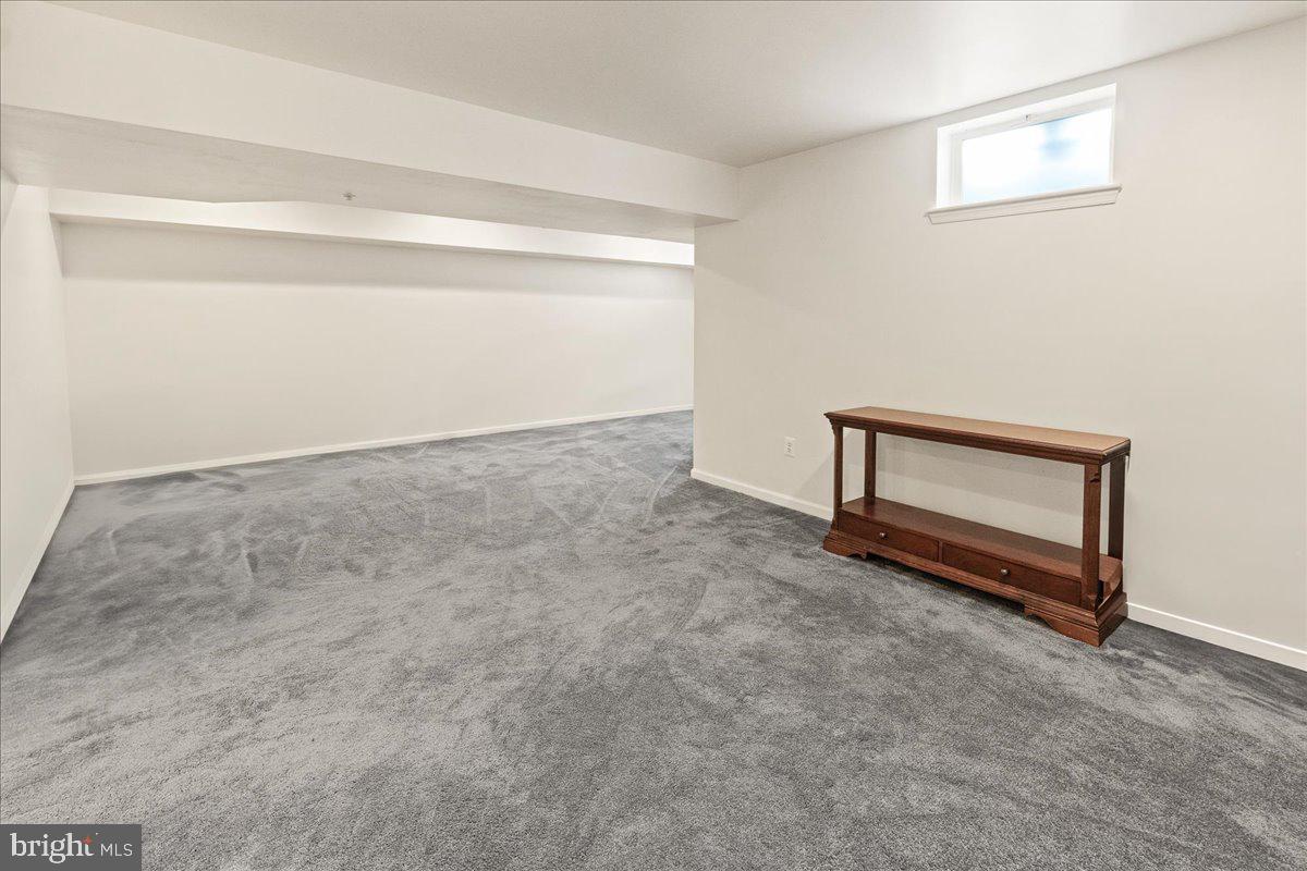 WORMANS MILL - Residential