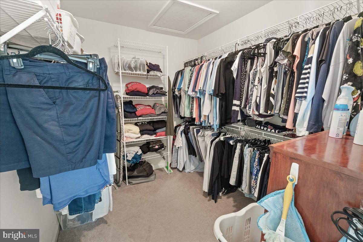 WORMANS MILL - Residential