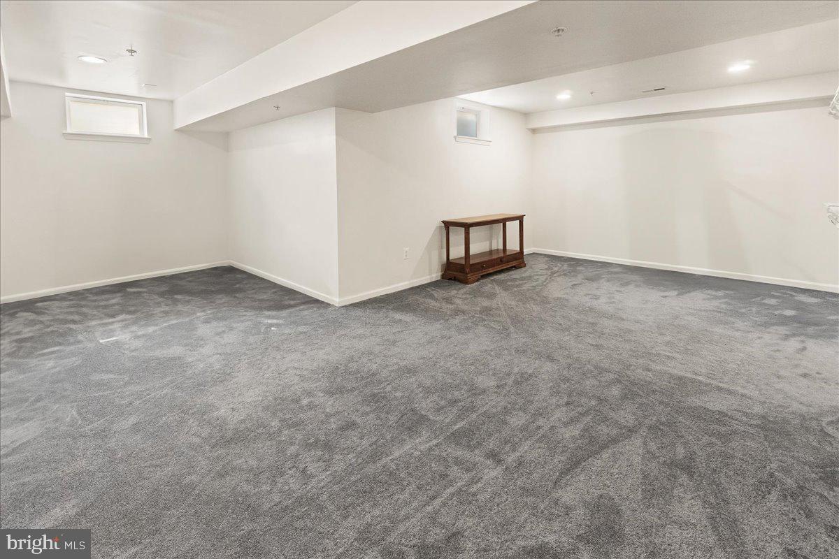 WORMANS MILL - Residential