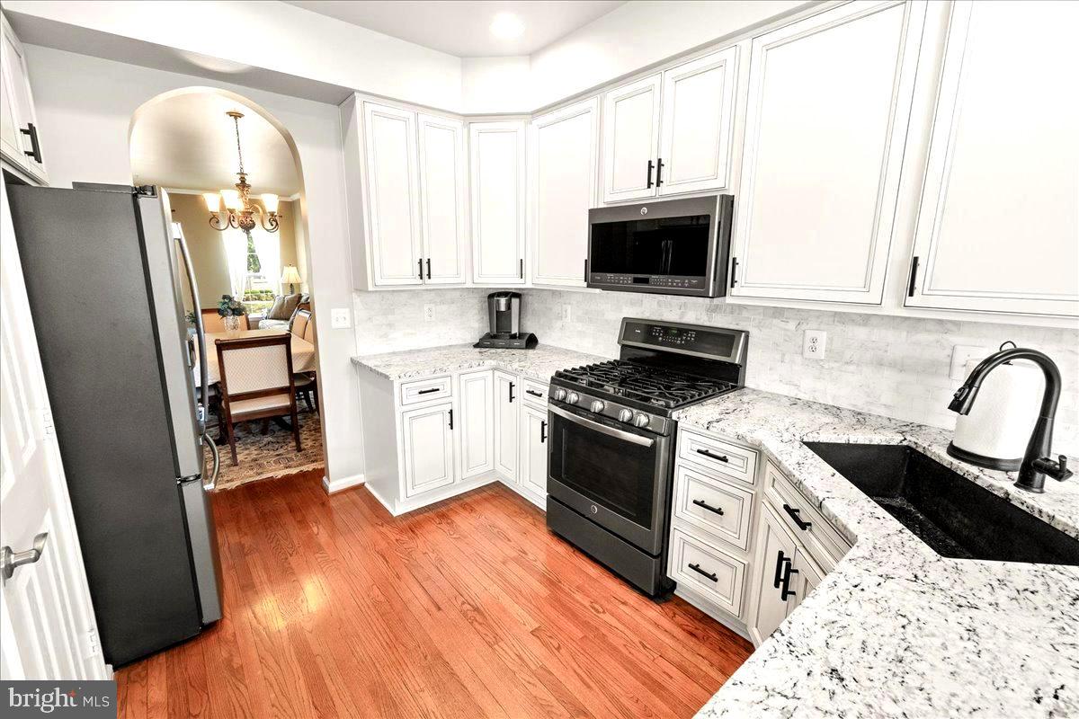 WORMANS MILL - Residential