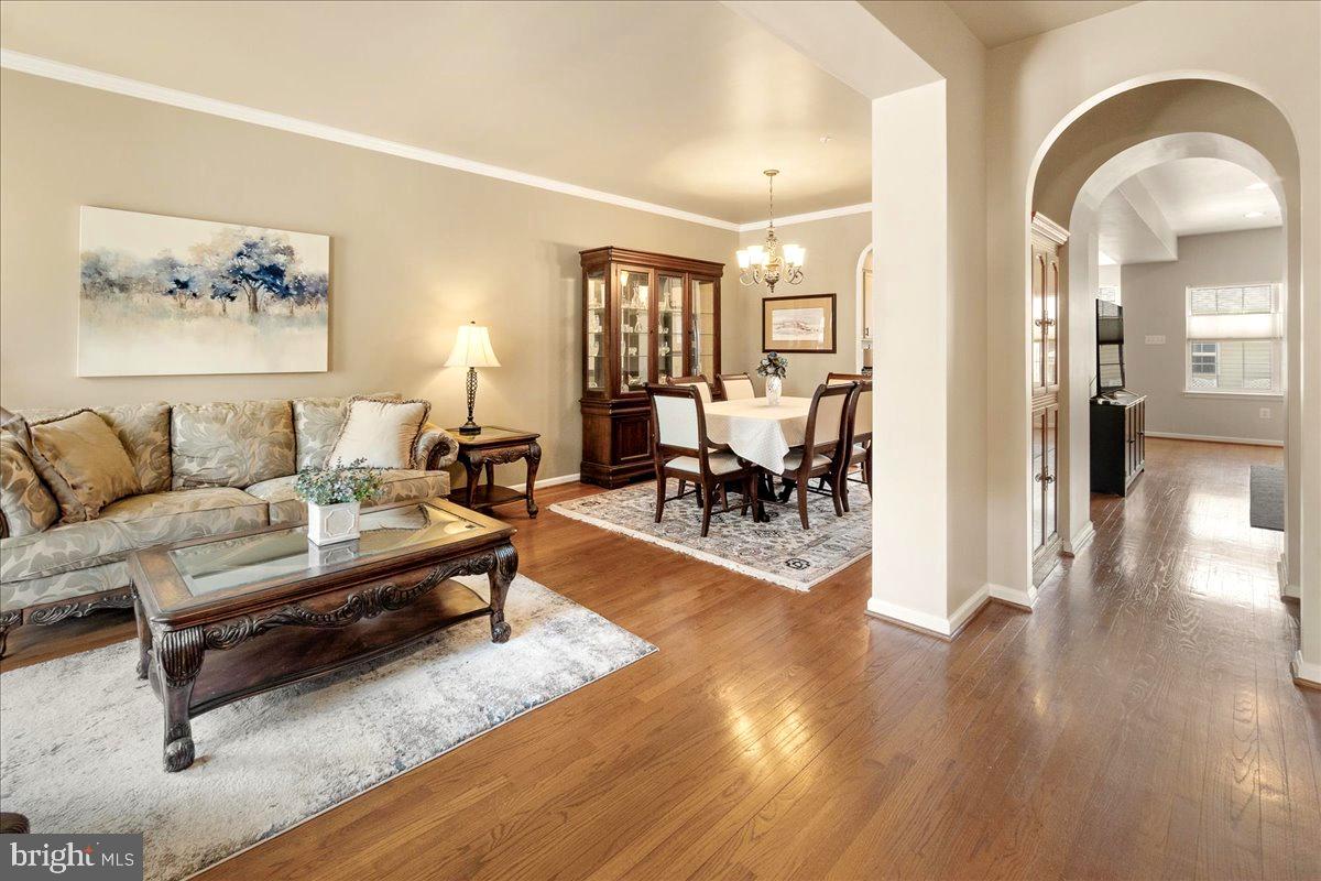 WORMANS MILL - Residential