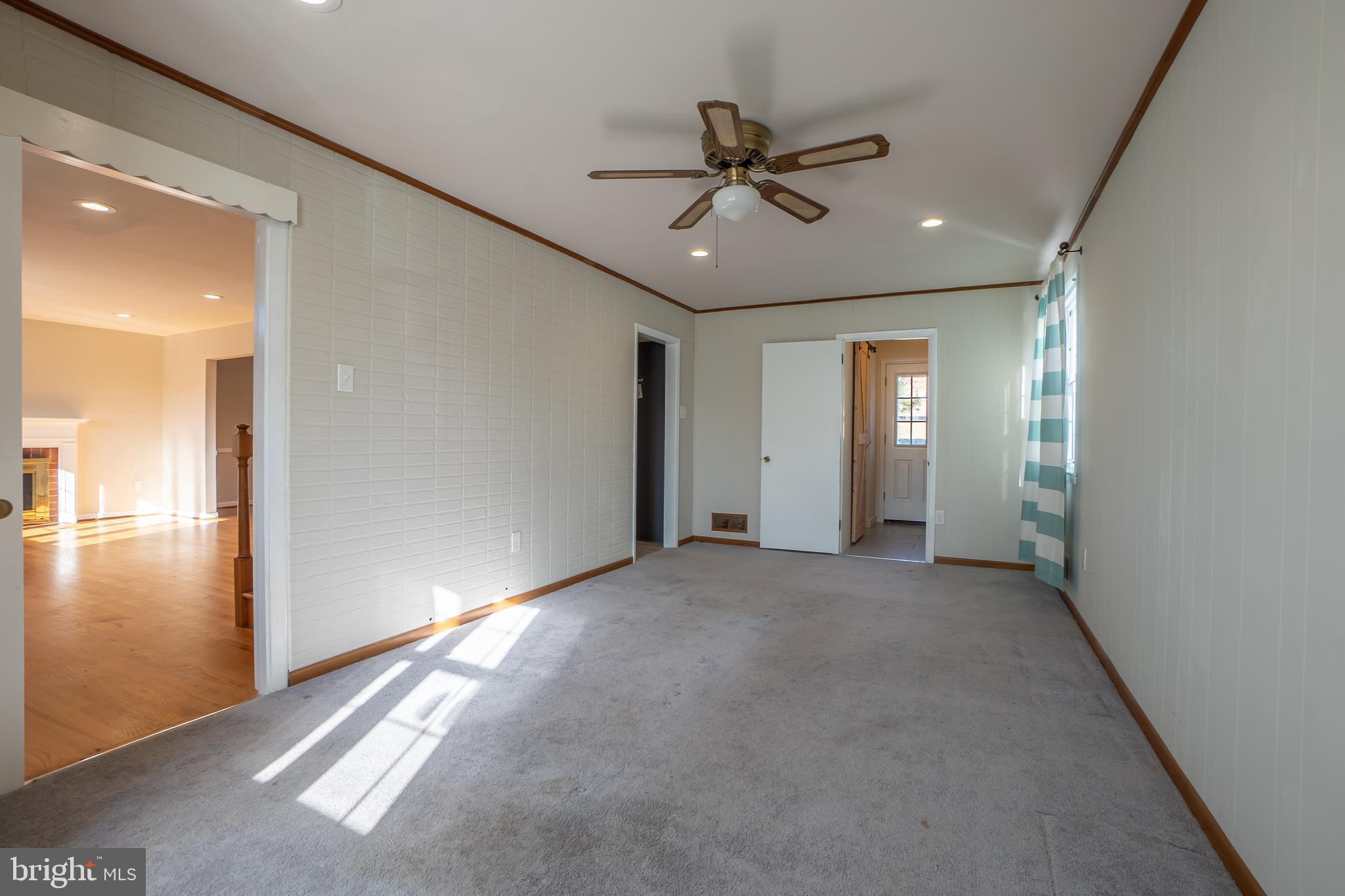 PARKVILLE - Residential